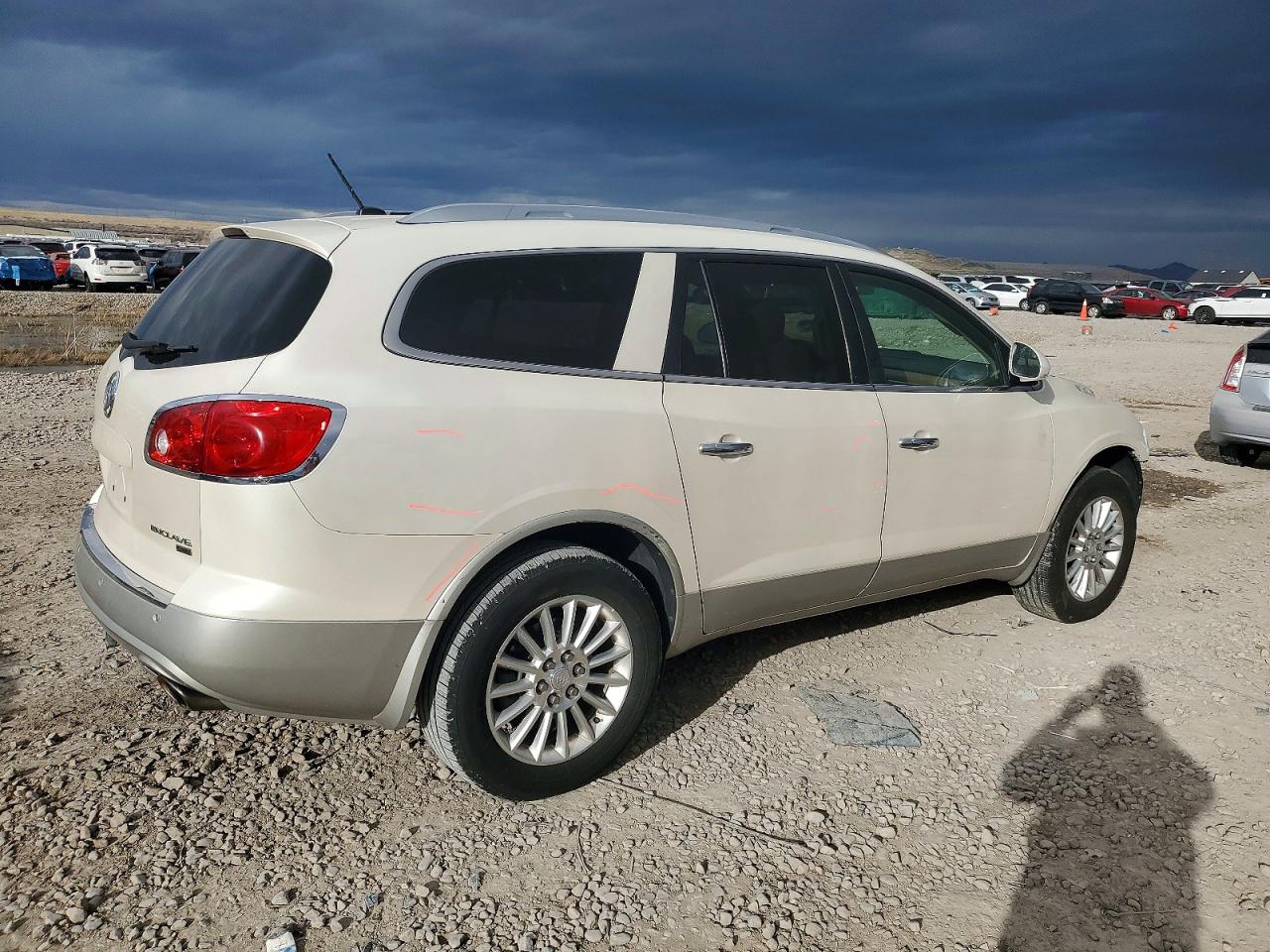 2012 Buick Enclave Белый vin: 5GAKRCED8CJ114033