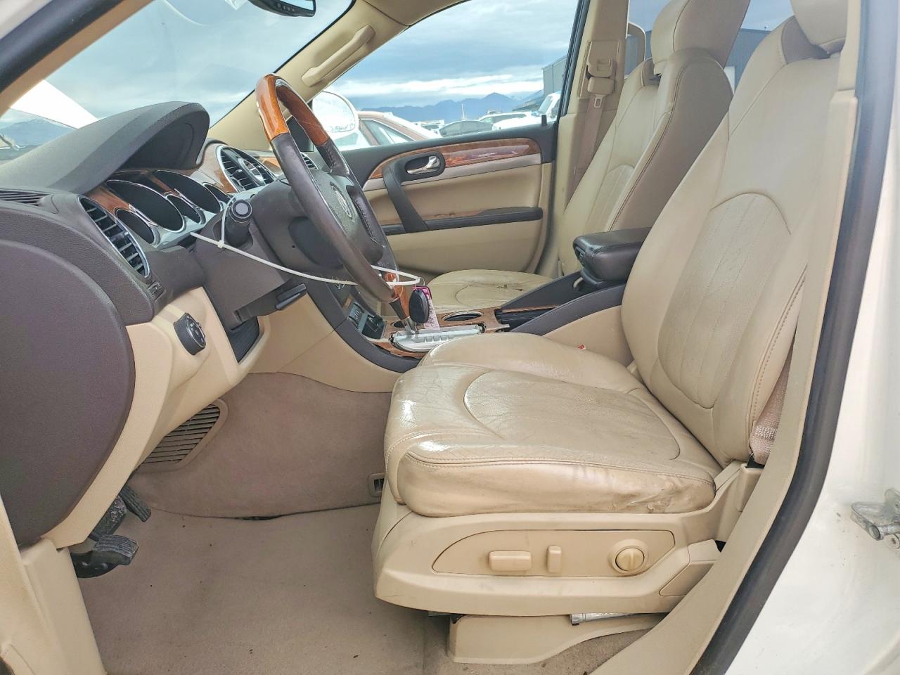 2012 Buick Enclave Белый vin: 5GAKRCED8CJ114033