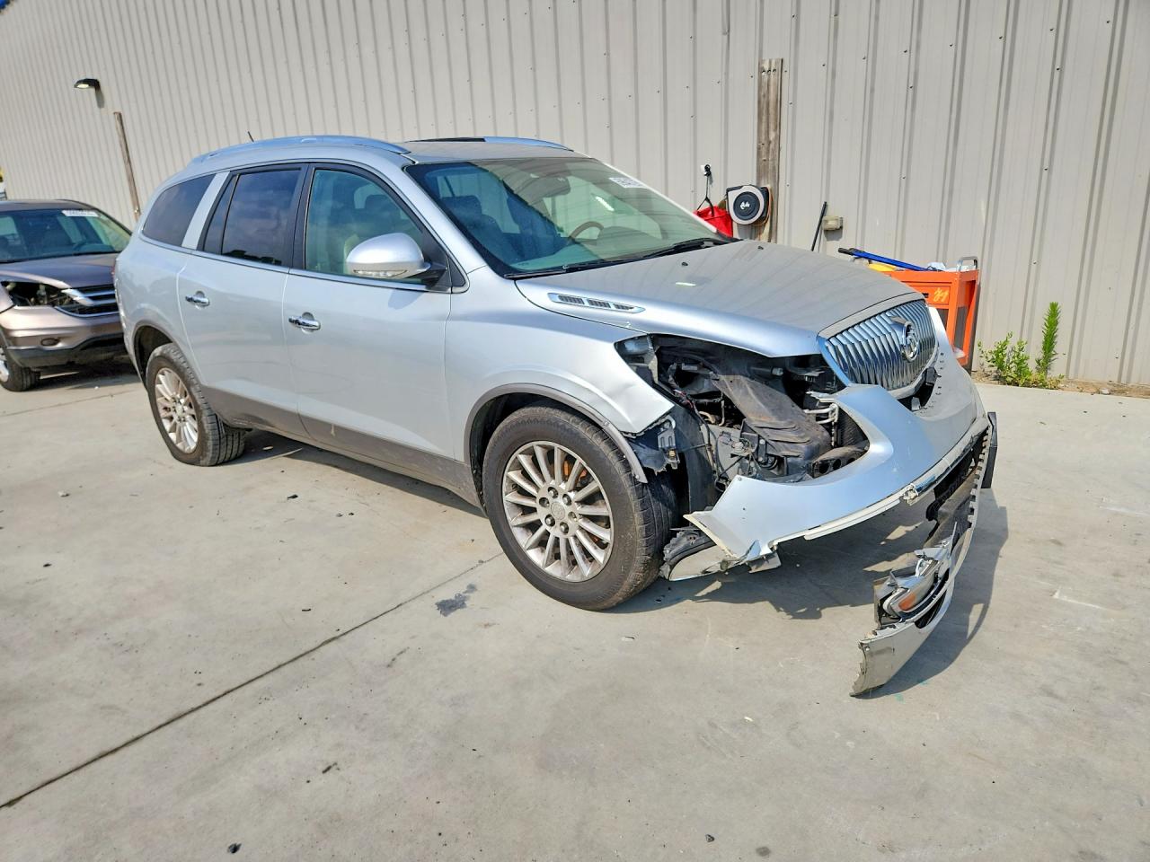 2012 Buick Enclave Silver vin: 5GAKRCED8CJ292055