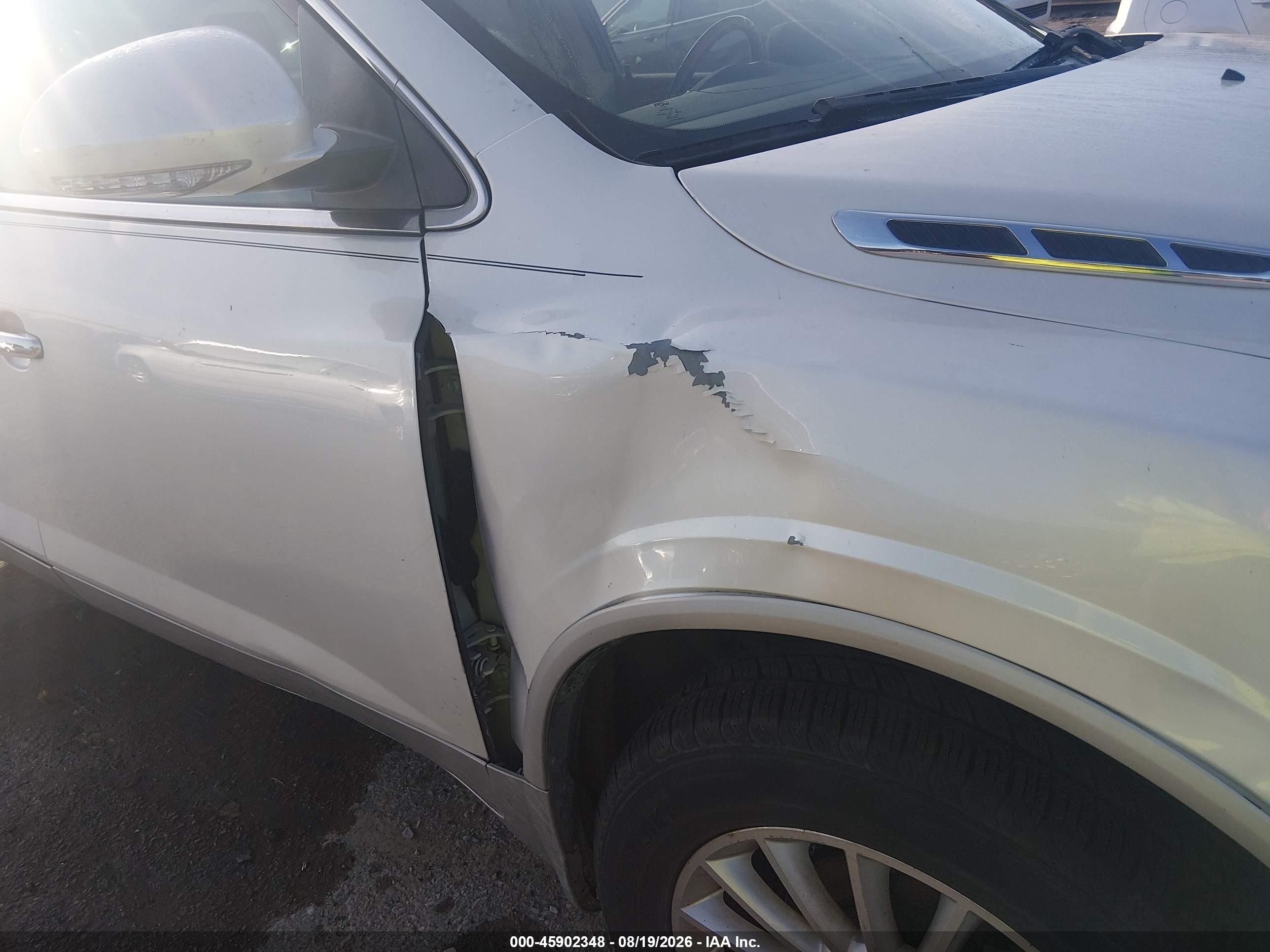 2012 Buick Enclave Leather Cream vin: 5GAKRCED8CJ299135