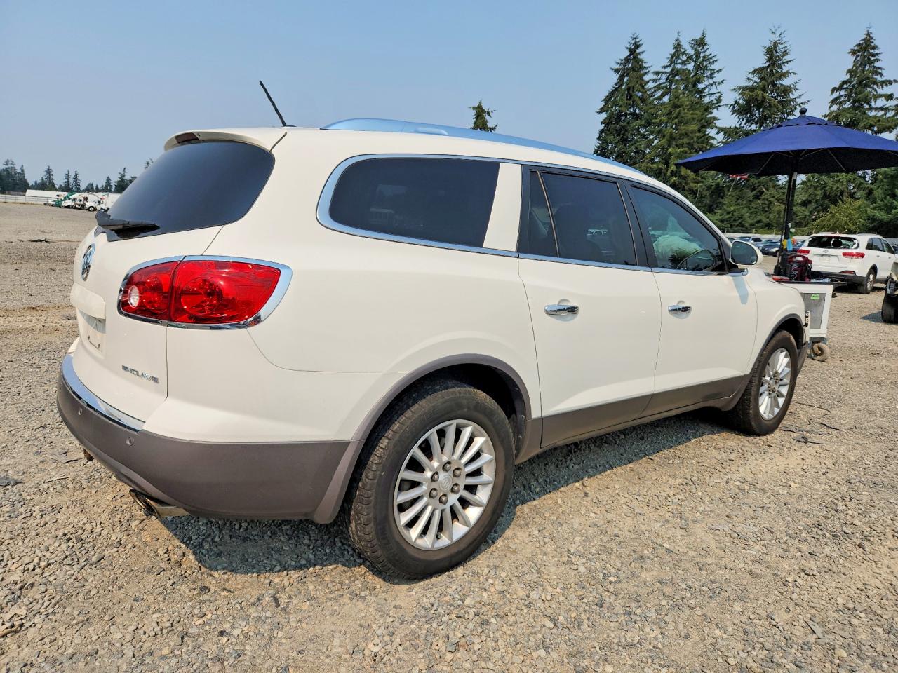 2012 Buick Enclave White vin: 5GAKRCED8CJ389272