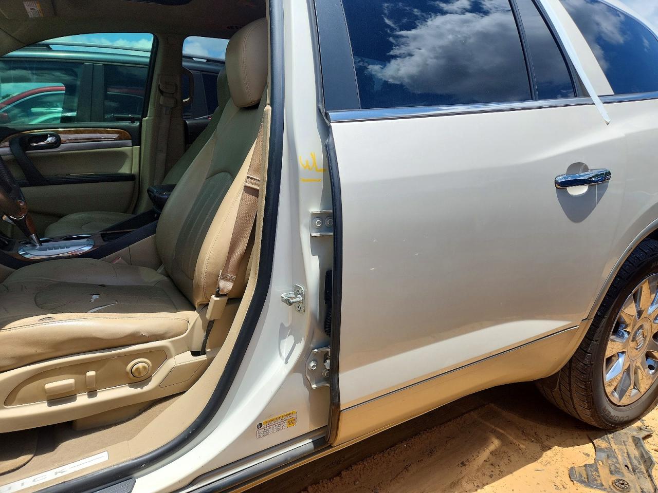 2011 Buick Enclave Cxl Белый vin: 5GAKRCED9BJ344114