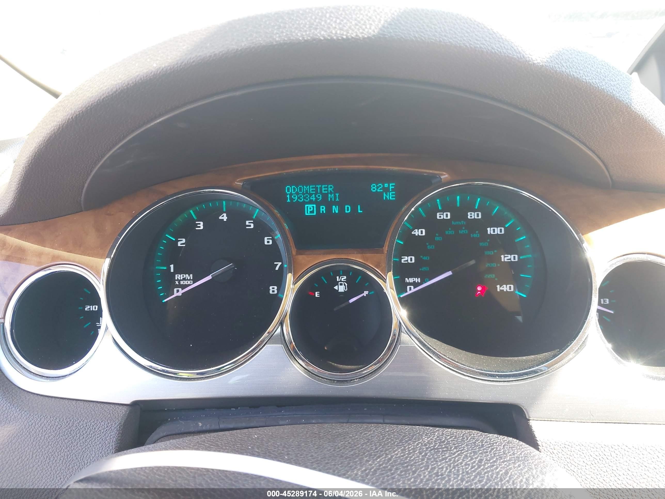 2012 Buick Enclave Leather Белый vin: 5GAKRCED9CJ227246