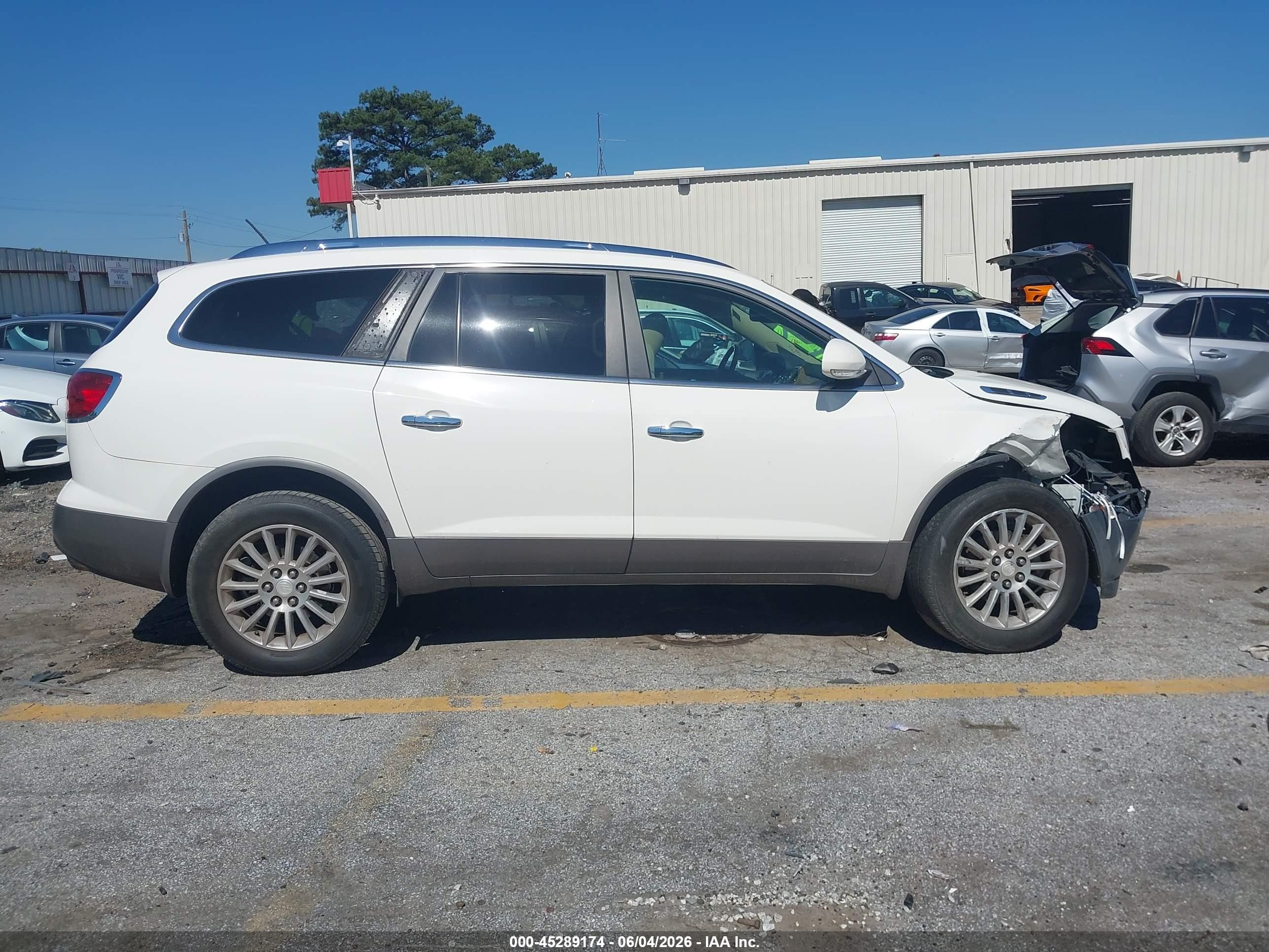 2012 Buick Enclave Leather Белый vin: 5GAKRCED9CJ227246