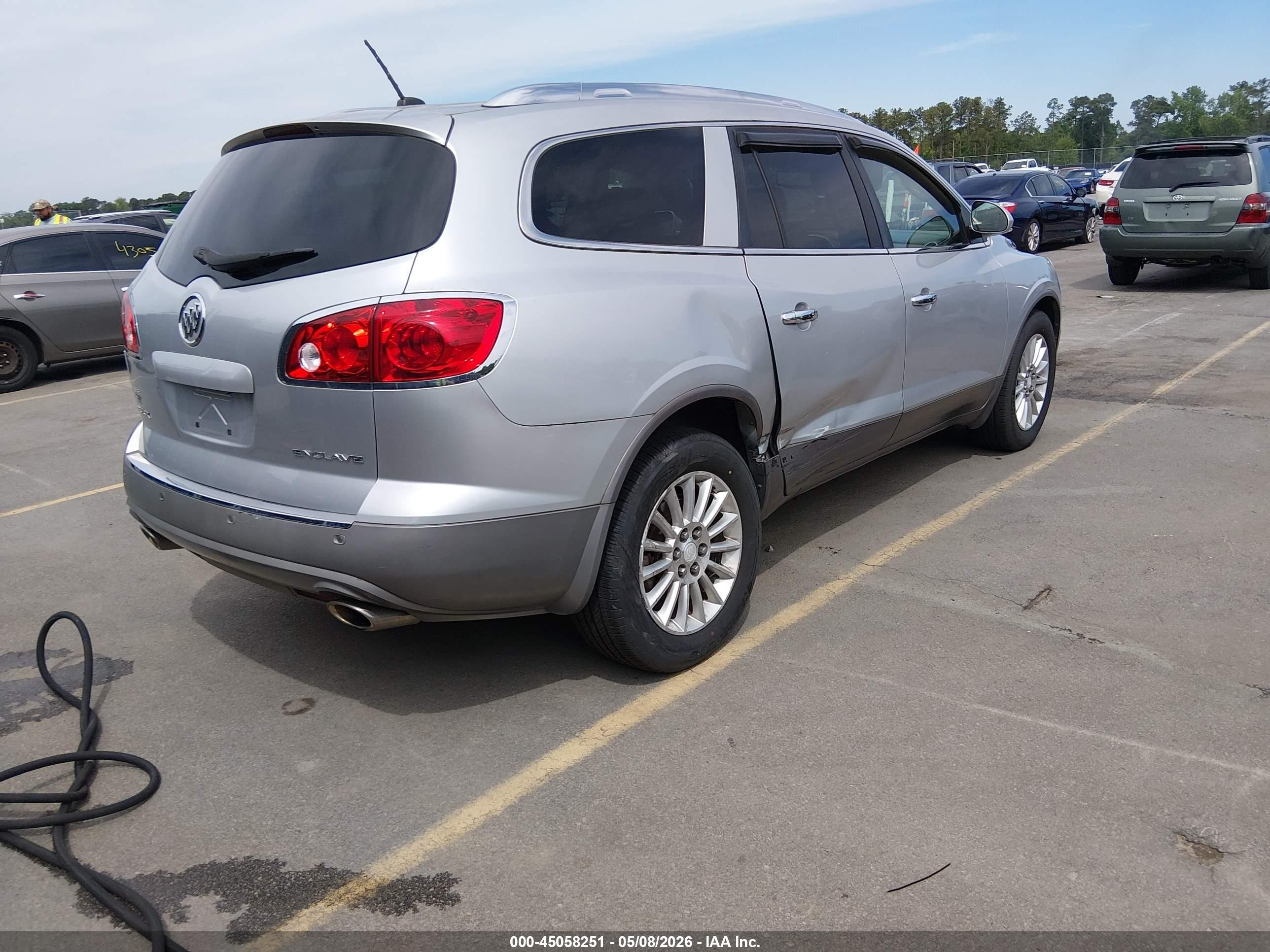 2012 Buick Enclave Leather Серебряный vin: 5GAKRCED9CJ242930