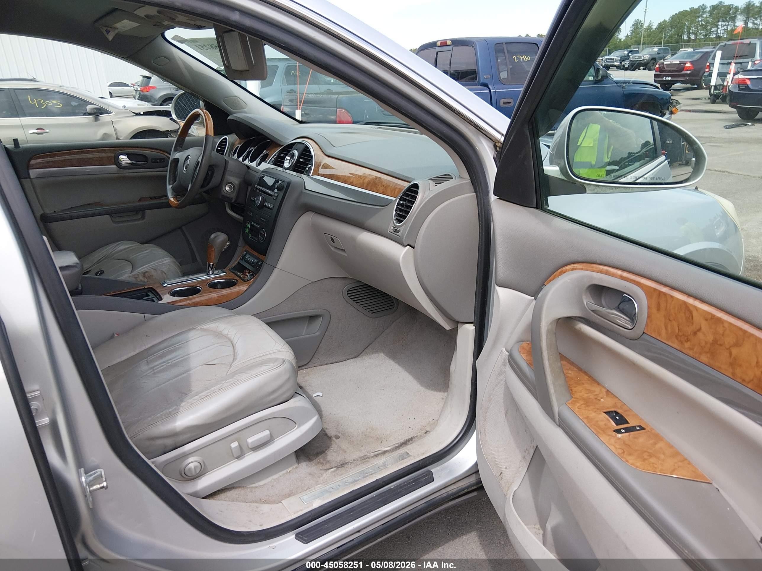 2012 Buick Enclave Leather Серебряный vin: 5GAKRCED9CJ242930
