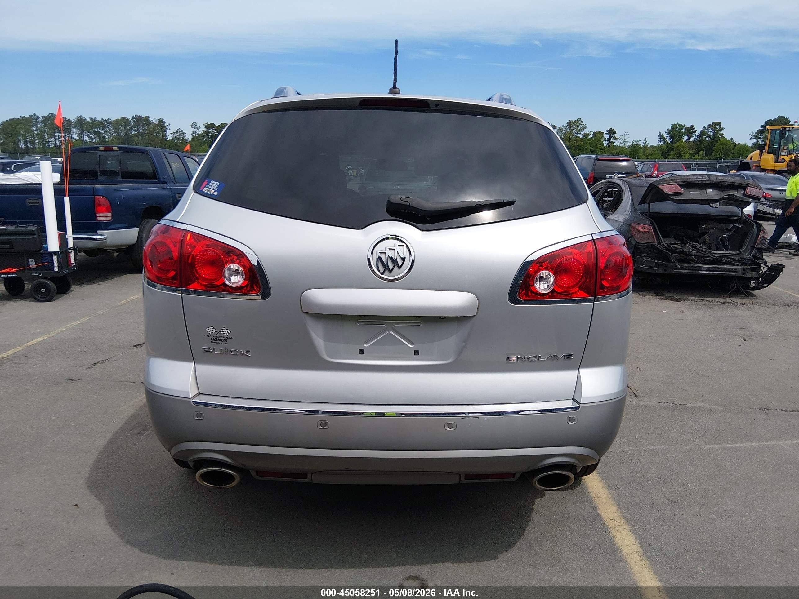 2012 Buick Enclave Leather Серебряный vin: 5GAKRCED9CJ242930
