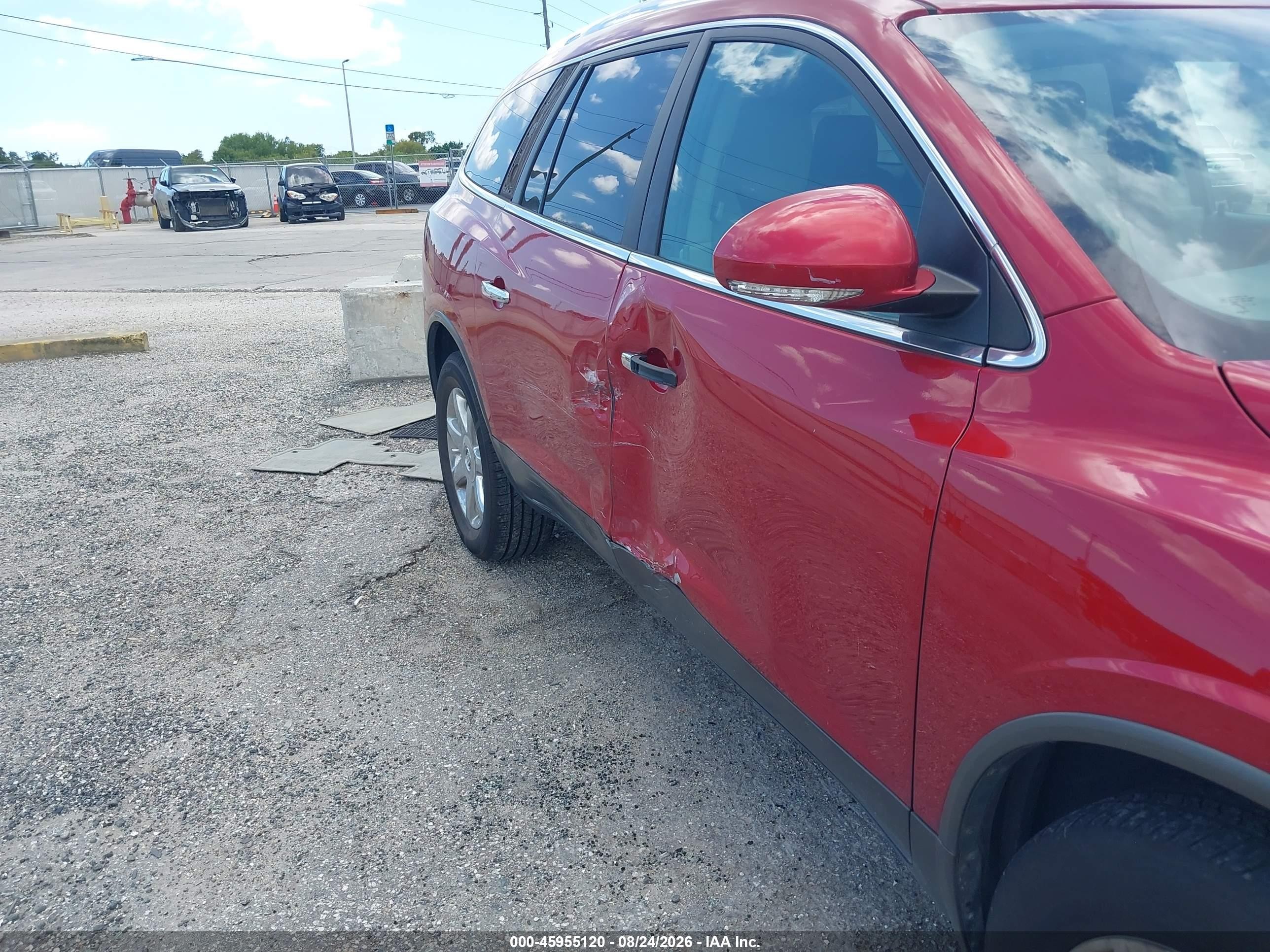 2012 Buick Enclave Leather Red vin: 5GAKRCEDXCJ296172