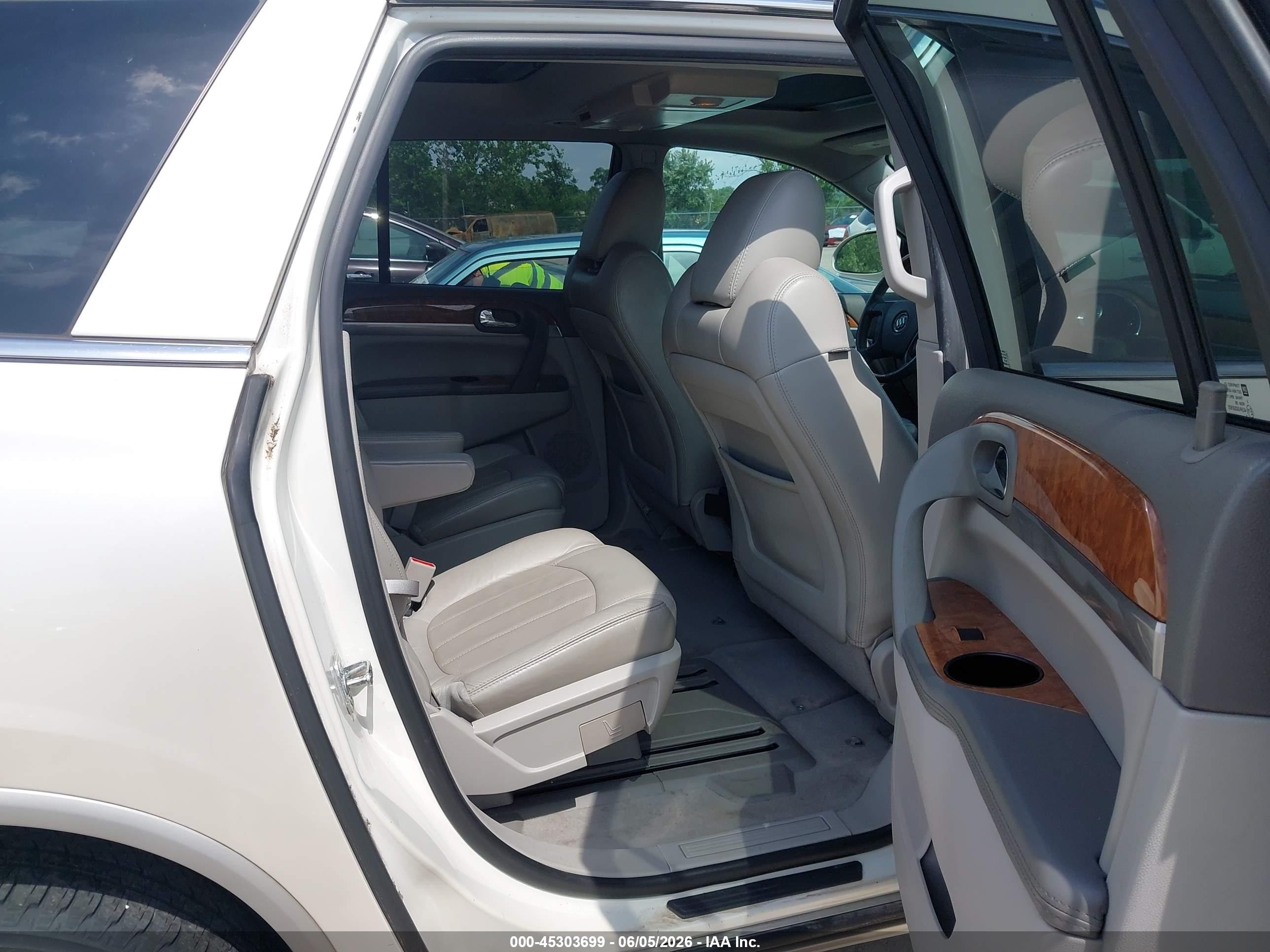 2012 Buick Enclave Leather White vin: 5GAKRCEDXCJ392402
