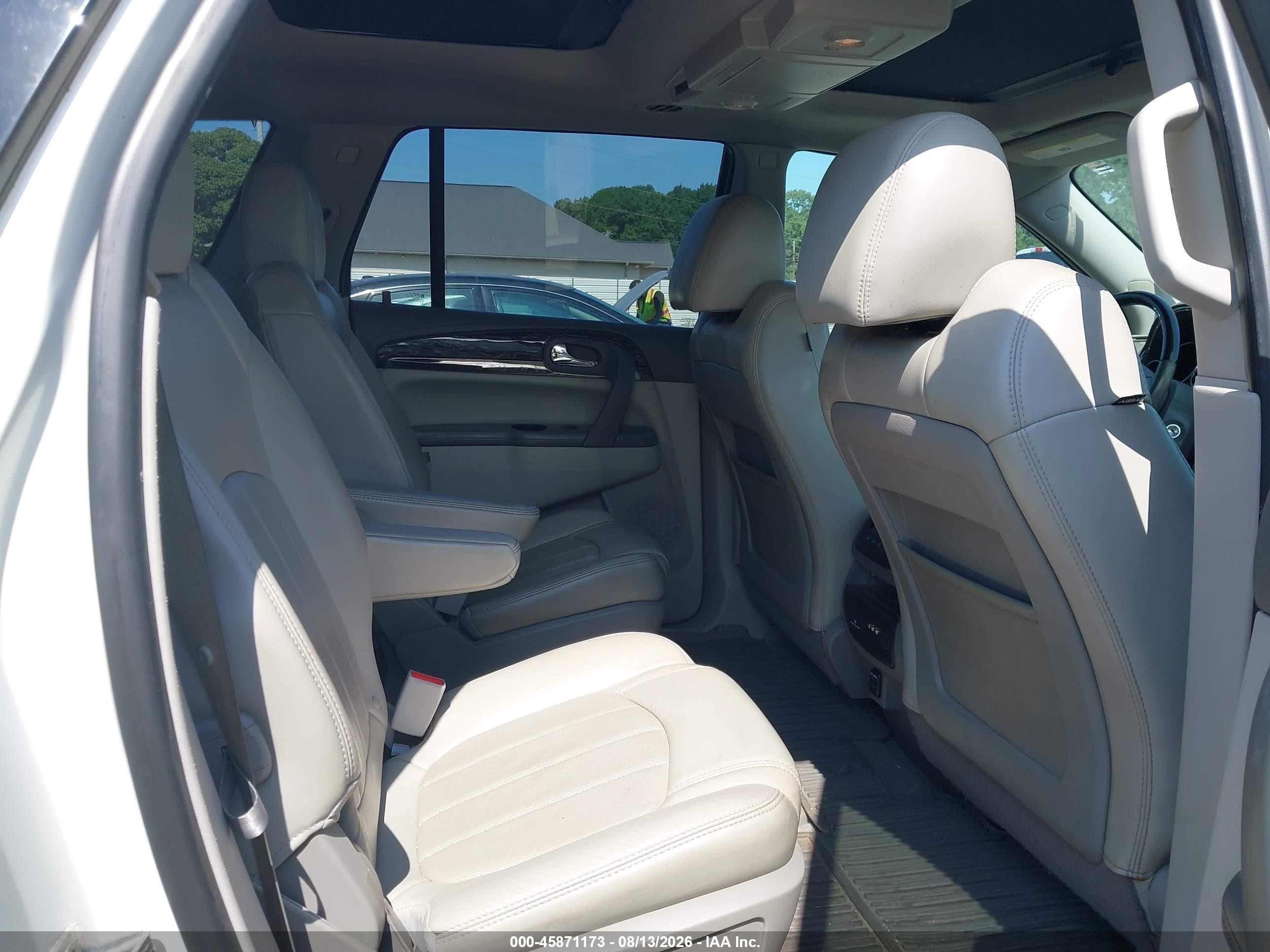 2014 Buick Enclave Premium White vin: 5GAKRCKD0EJ229765
