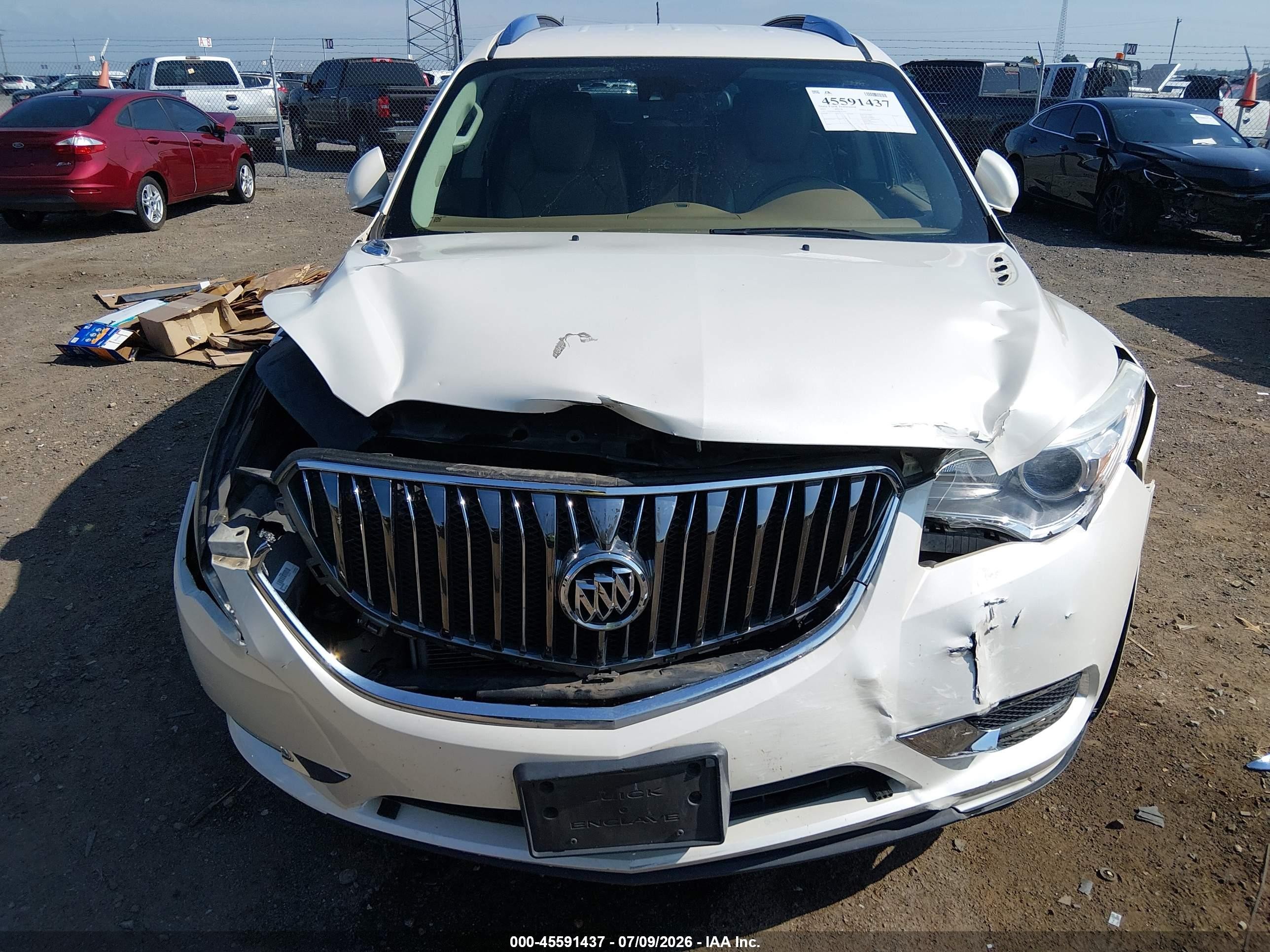 2015 Buick Enclave Premium White vin: 5GAKRCKD0FJ319659
