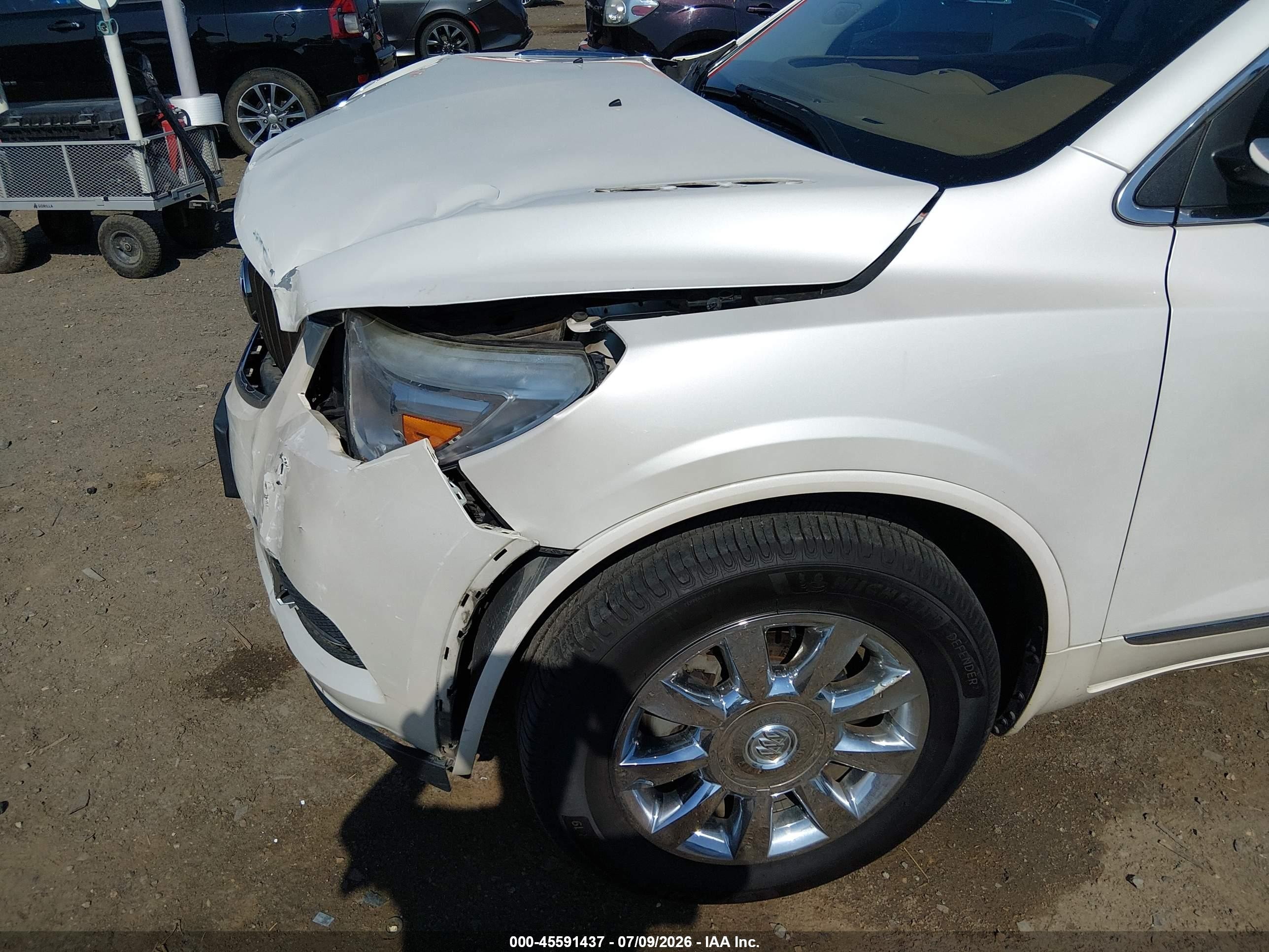 2015 Buick Enclave Premium White vin: 5GAKRCKD0FJ319659