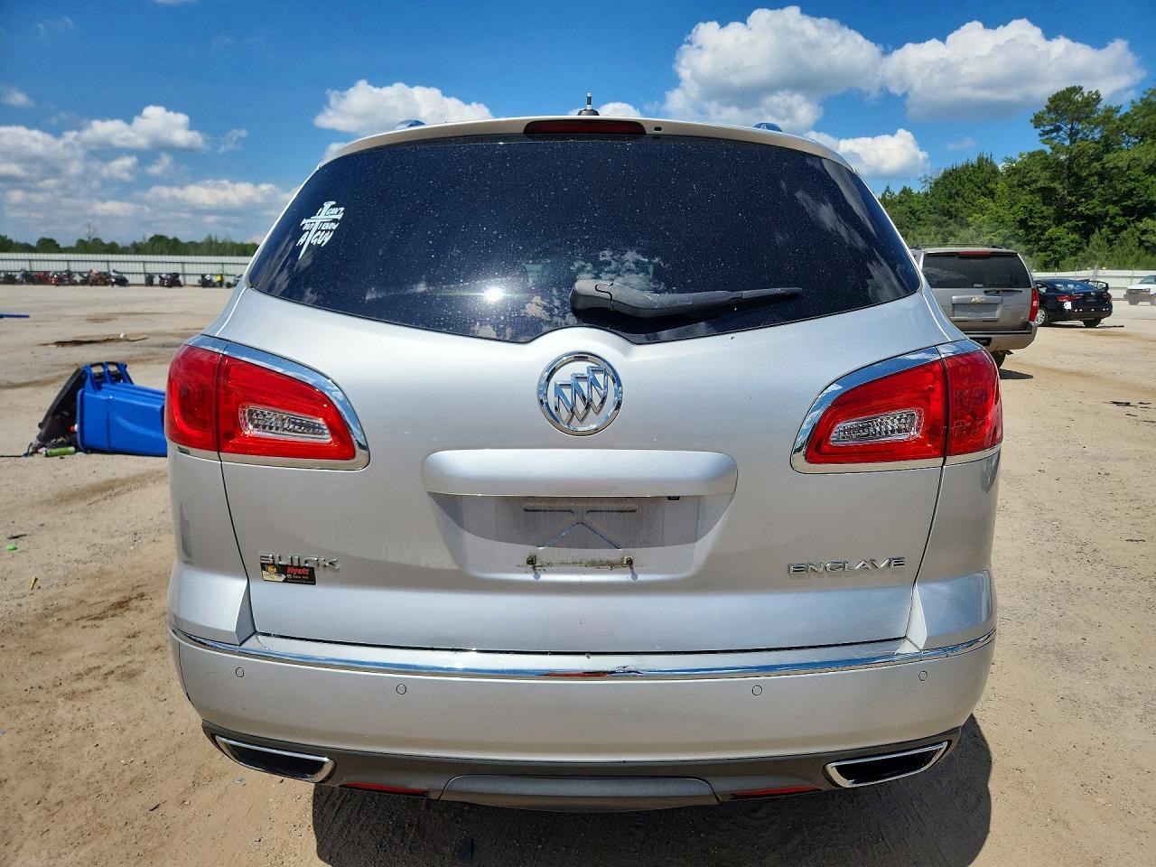 2017 Buick Enclave Silver vin: 5GAKRCKD1HJ281118