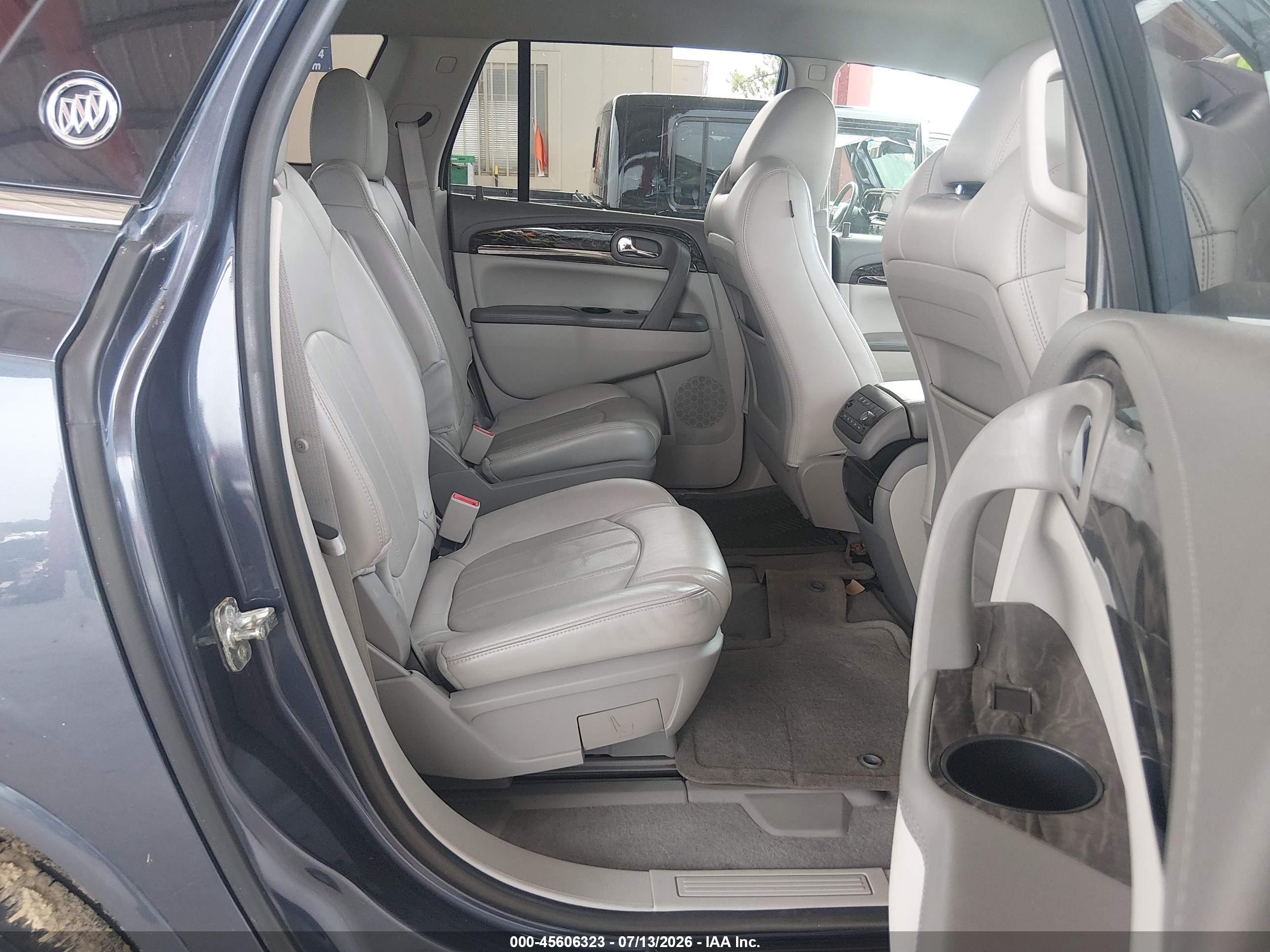 2013 Buick Enclave Leather Gray vin: 5GAKRCKD2DJ143078