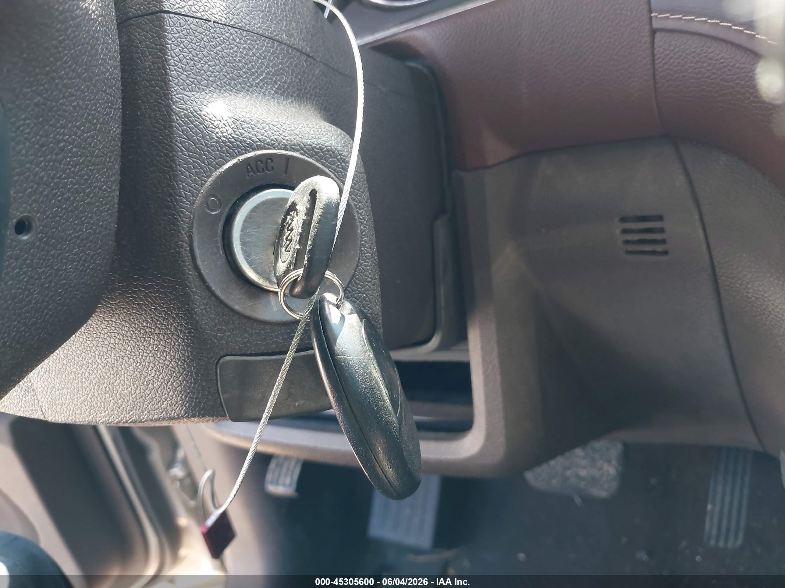 2013 Buick Enclave Leather Желто-коричневый vin: 5GAKRCKD2DJ195567