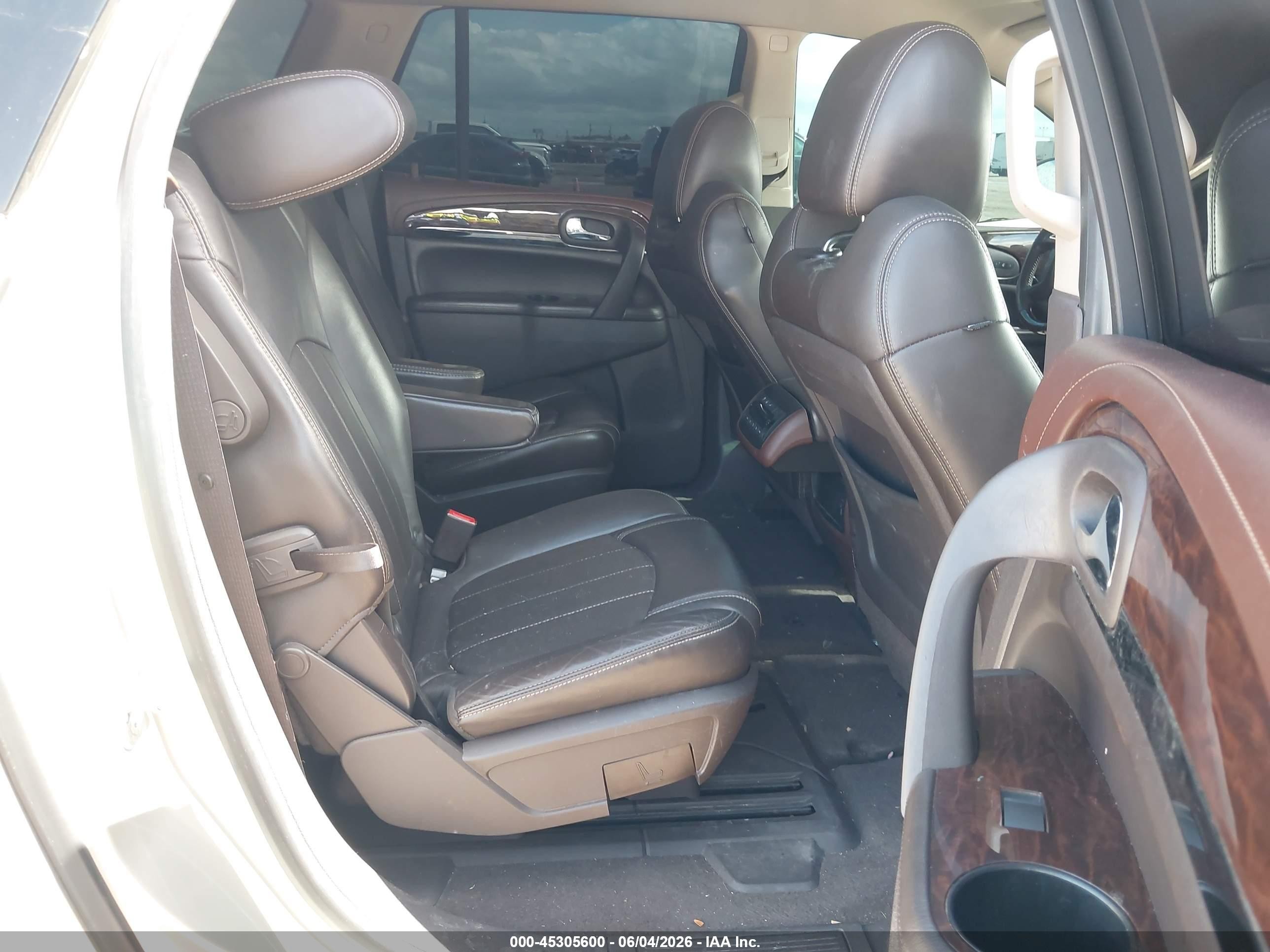 2013 Buick Enclave Leather Желто-коричневый vin: 5GAKRCKD2DJ195567
