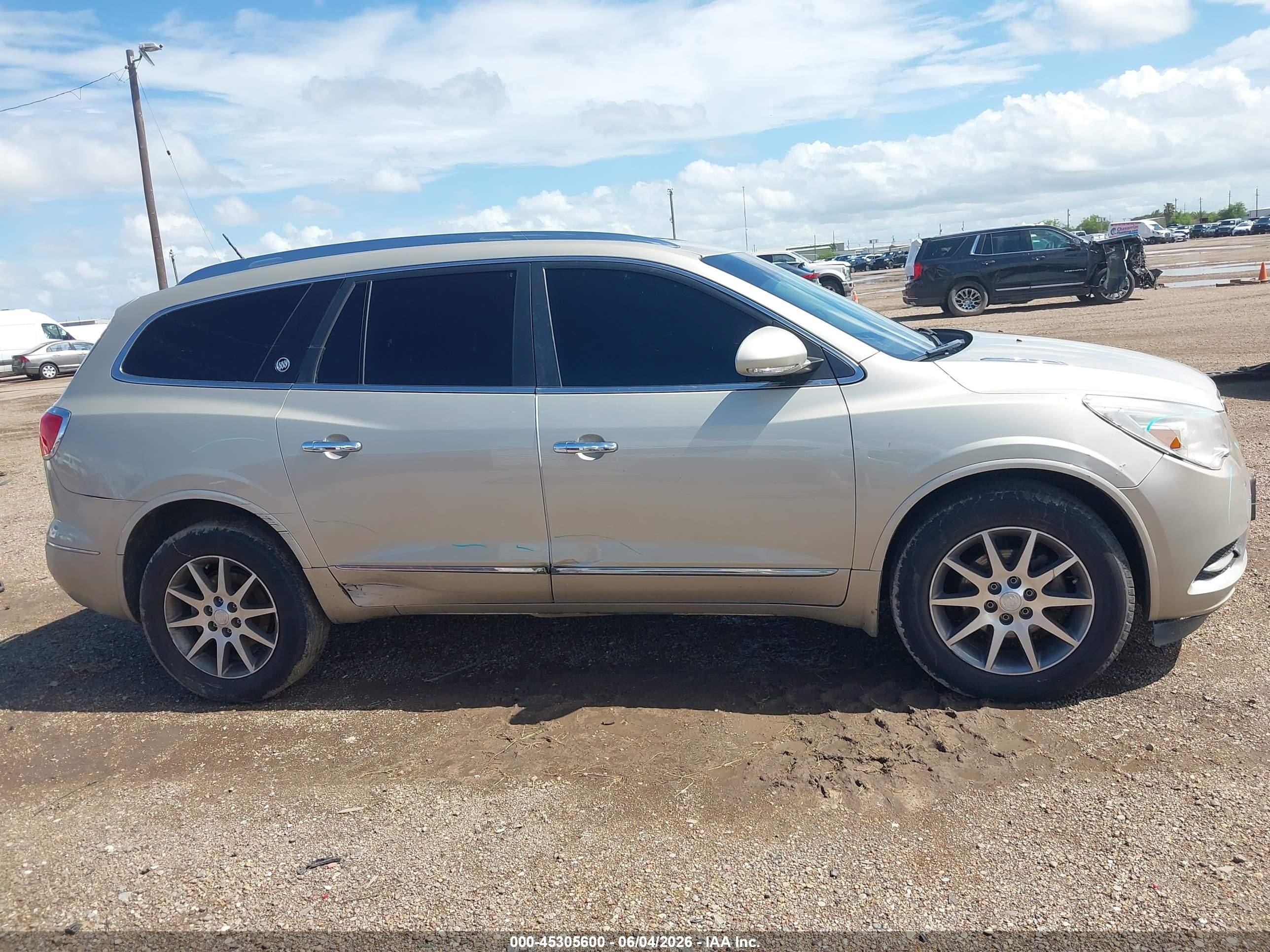 2013 Buick Enclave Leather Желто-коричневый vin: 5GAKRCKD2DJ195567