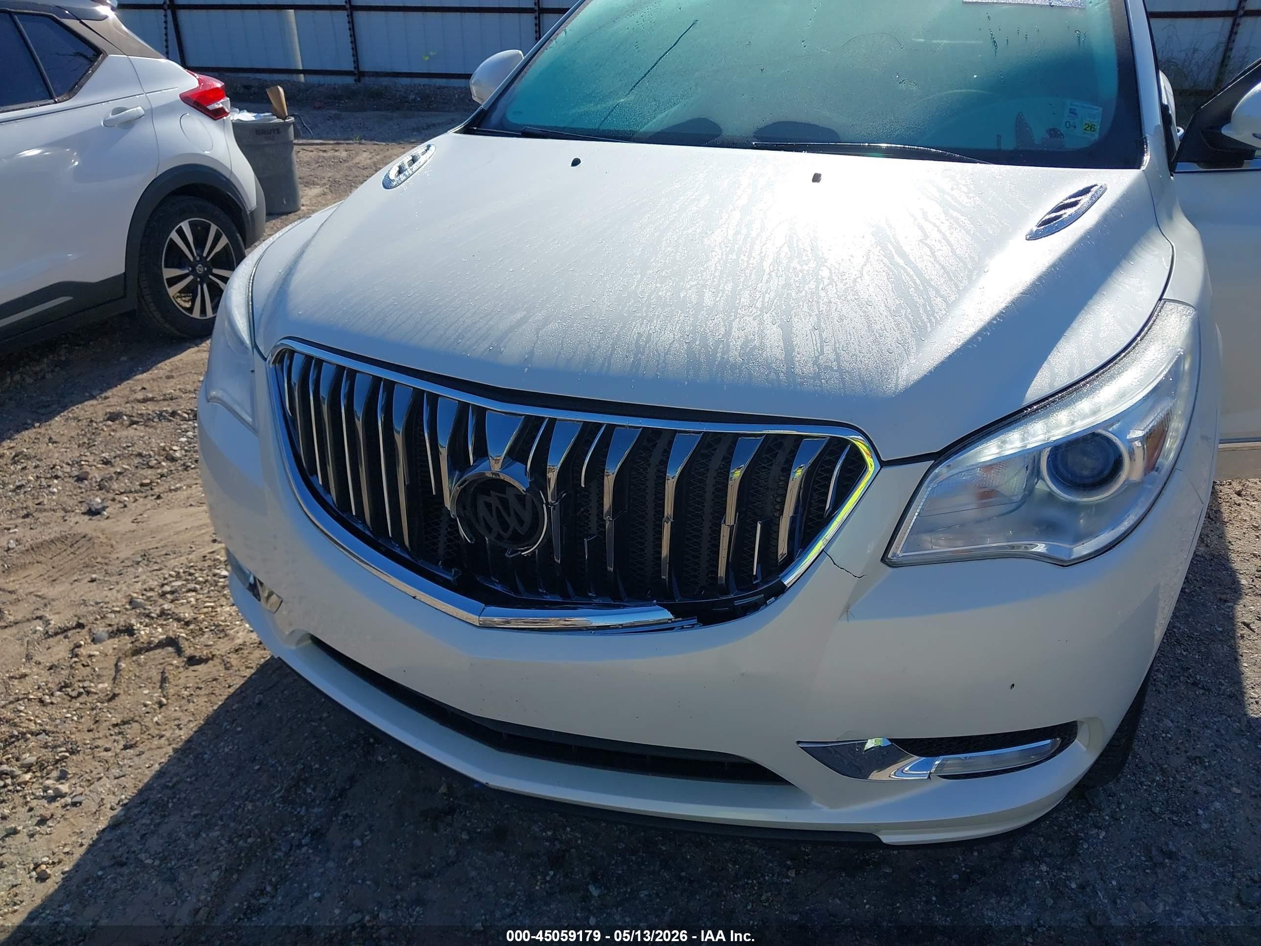 2015 Buick Enclave Premium Белый vin: 5GAKRCKD2FJ236332