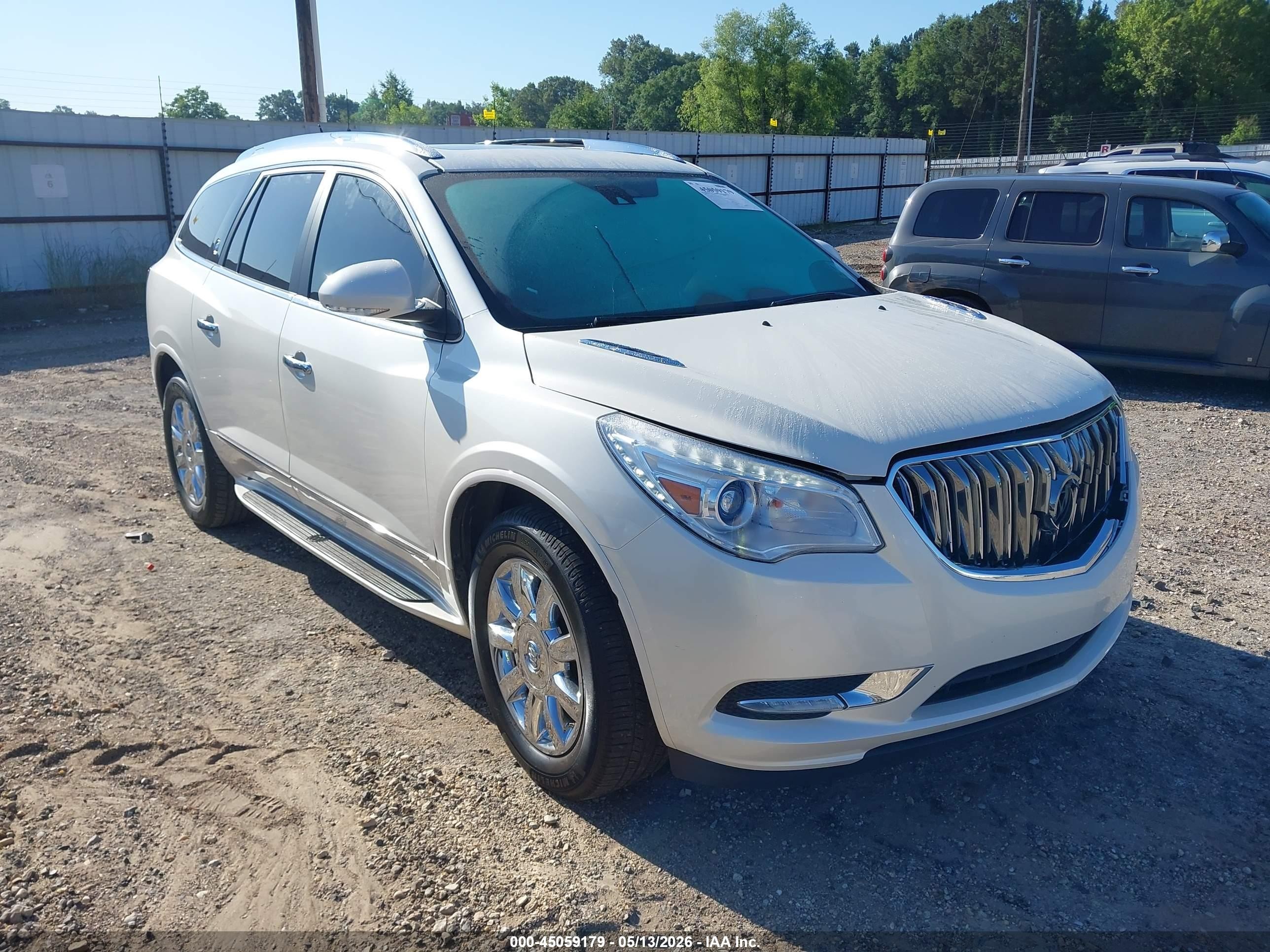 2015 Buick Enclave Premium Белый vin: 5GAKRCKD2FJ236332