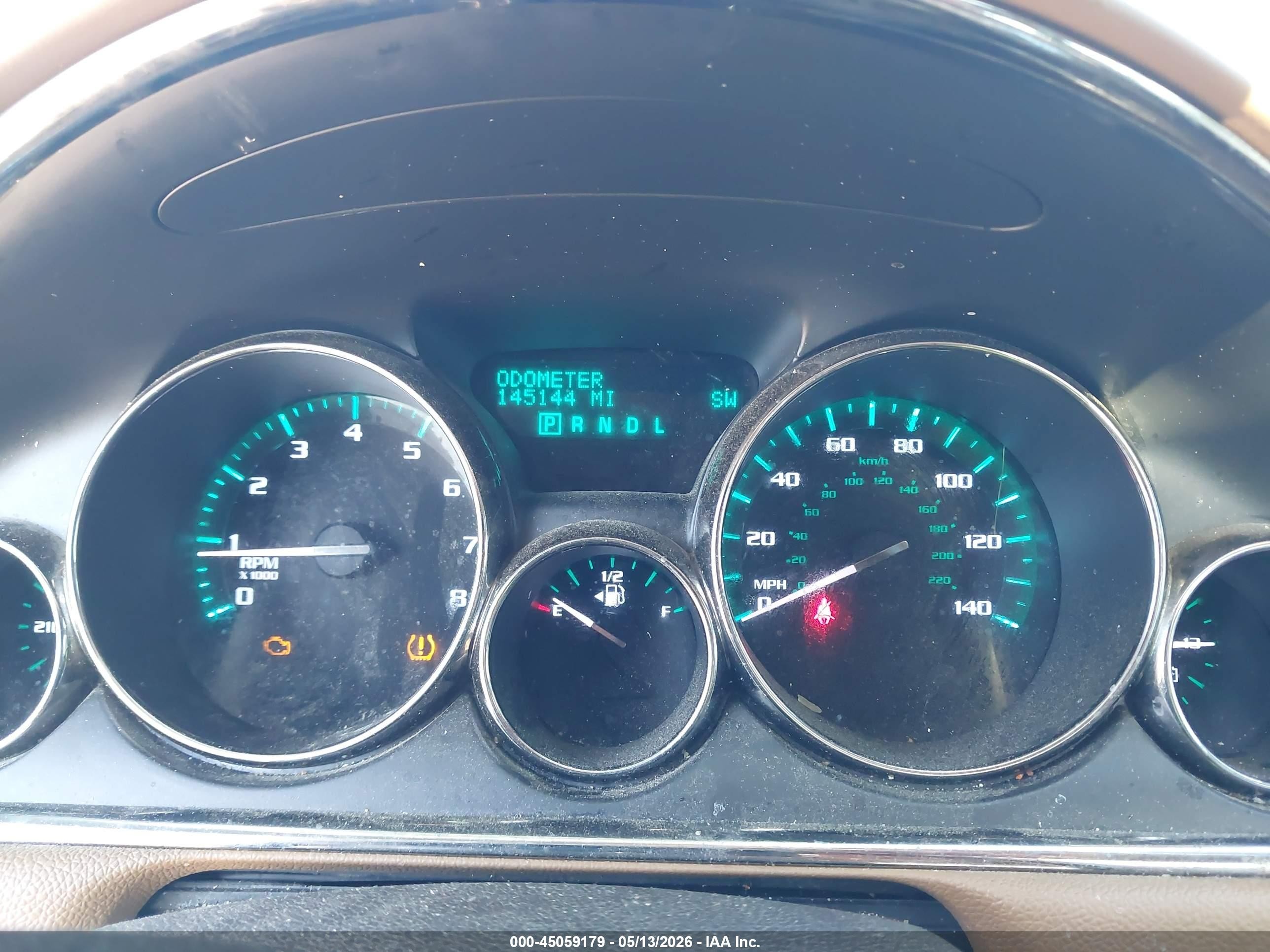 2015 Buick Enclave Premium Белый vin: 5GAKRCKD2FJ236332