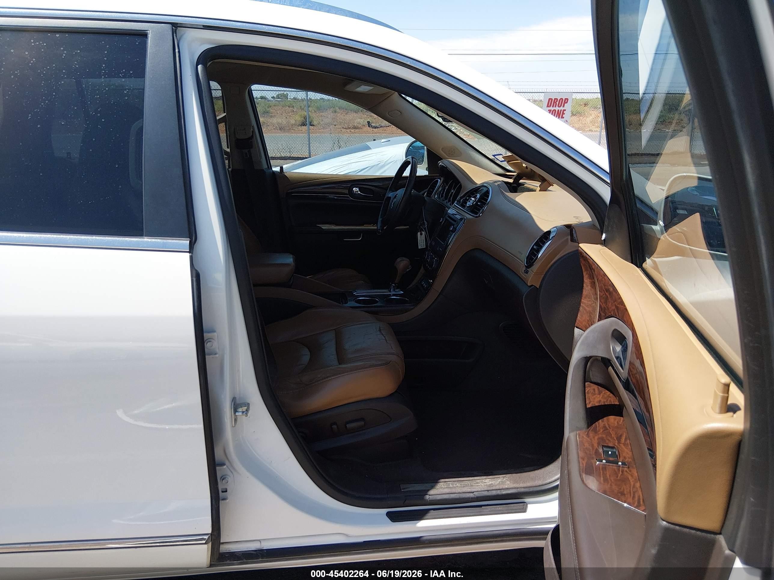 2015 Buick Enclave Premium White vin: 5GAKRCKD2FJ245919