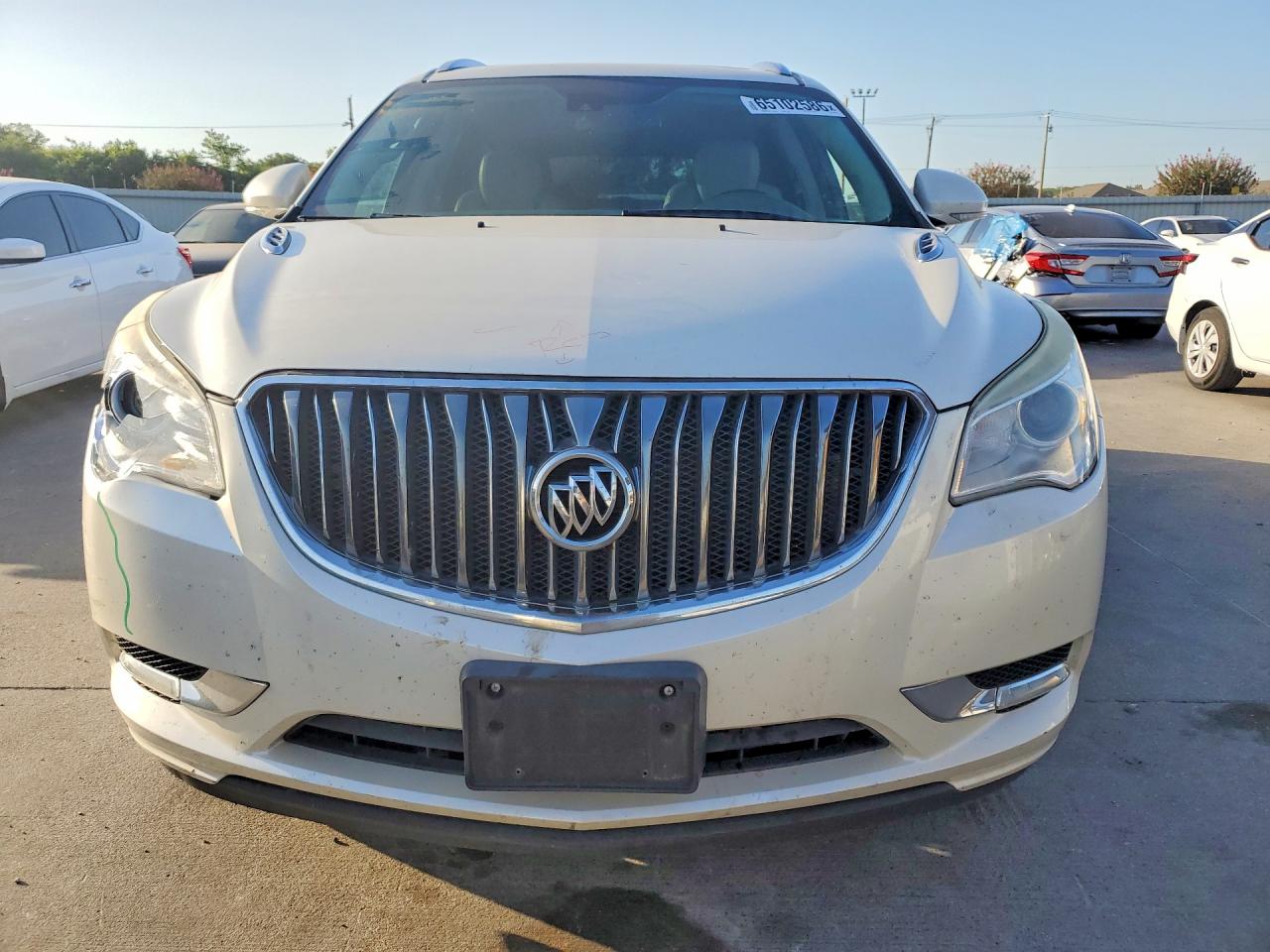2015 Buick Enclave White vin: 5GAKRCKD2FJ283554
