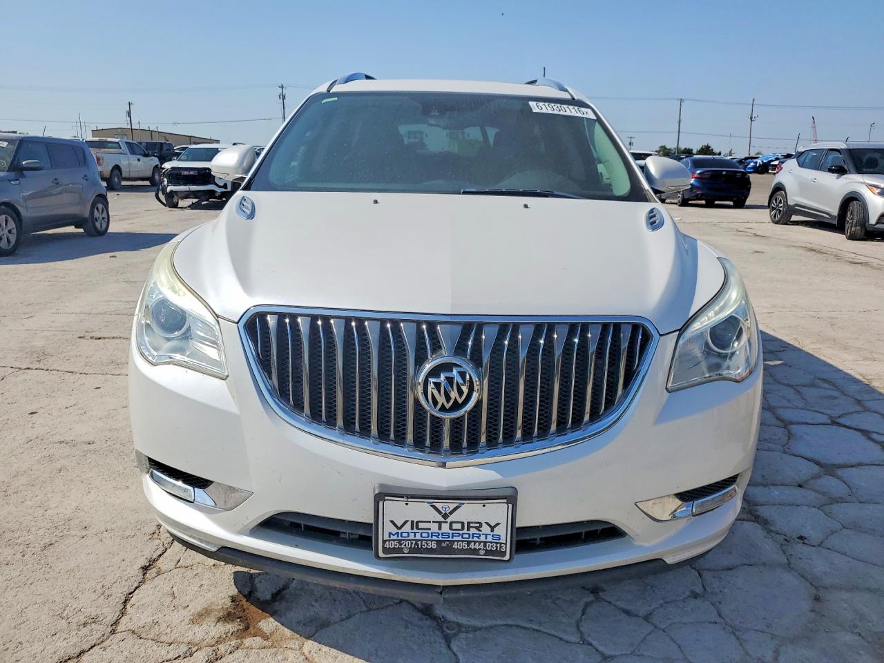 2016 Buick Enclave White vin: 5GAKRCKD2GJ335671