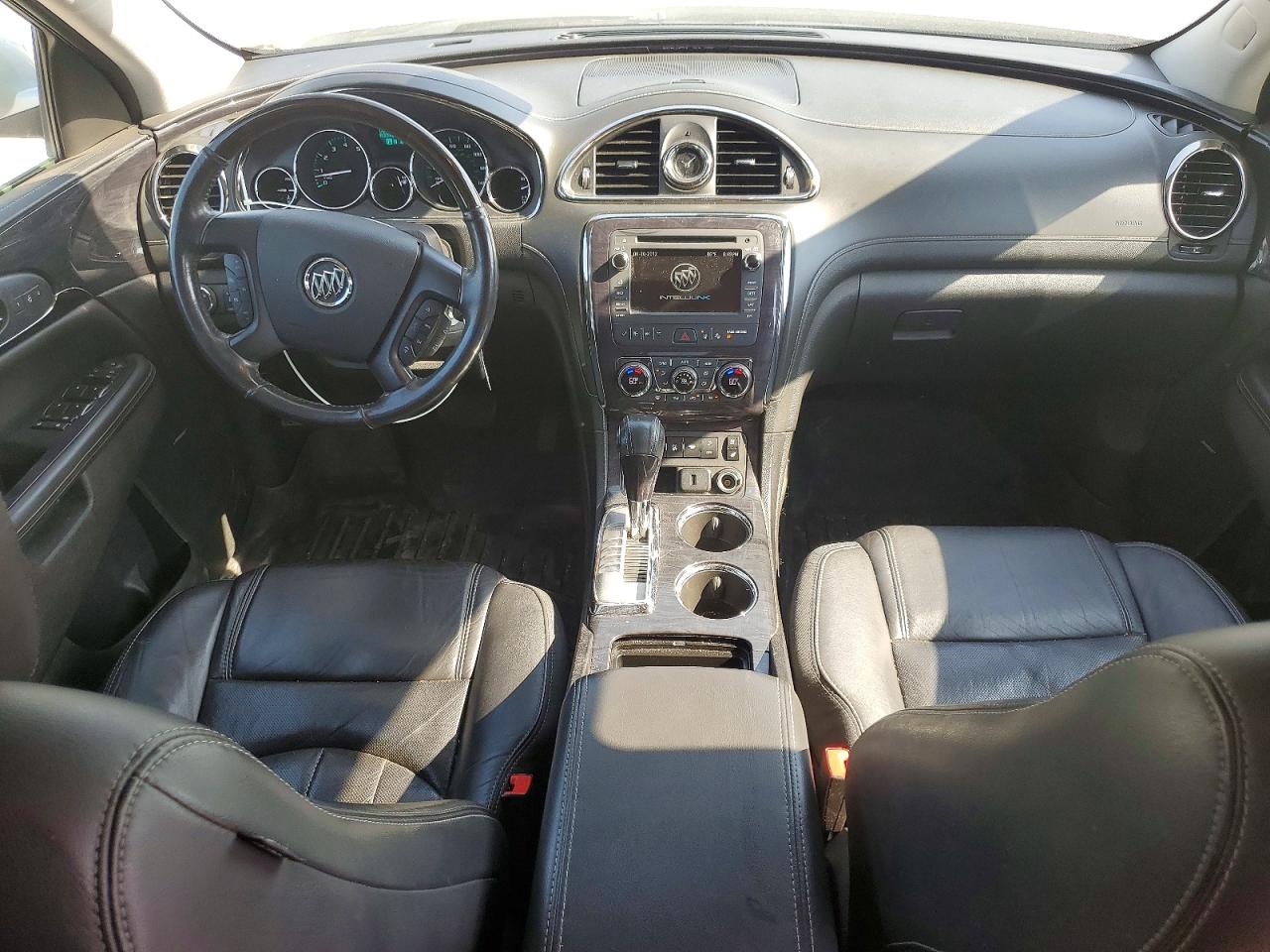 2016 Buick Enclave White vin: 5GAKRCKD2GJ335671