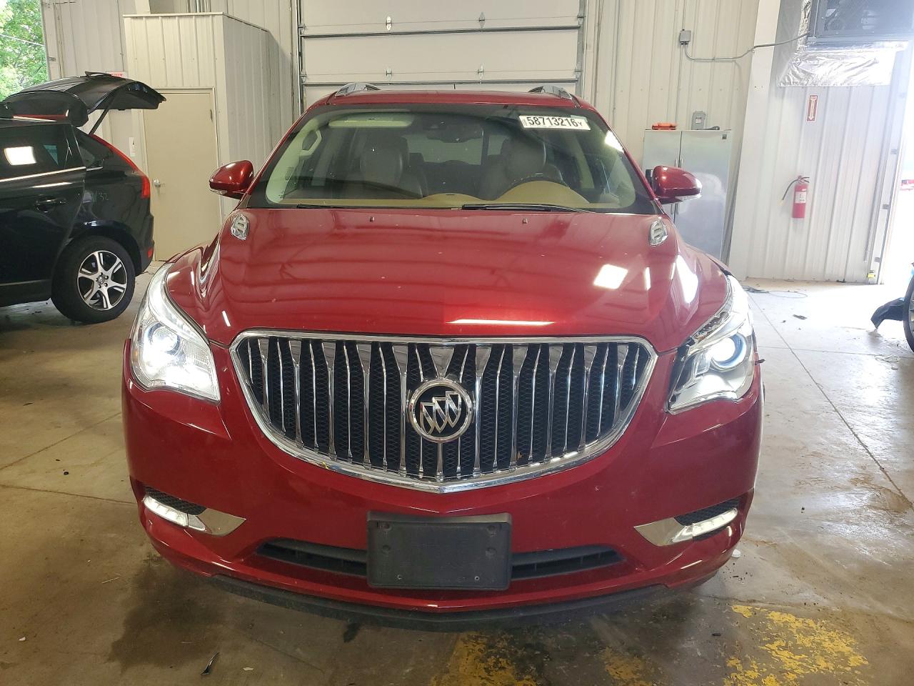 2014 Buick Enclave Red vin: 5GAKRCKD4EJ138241