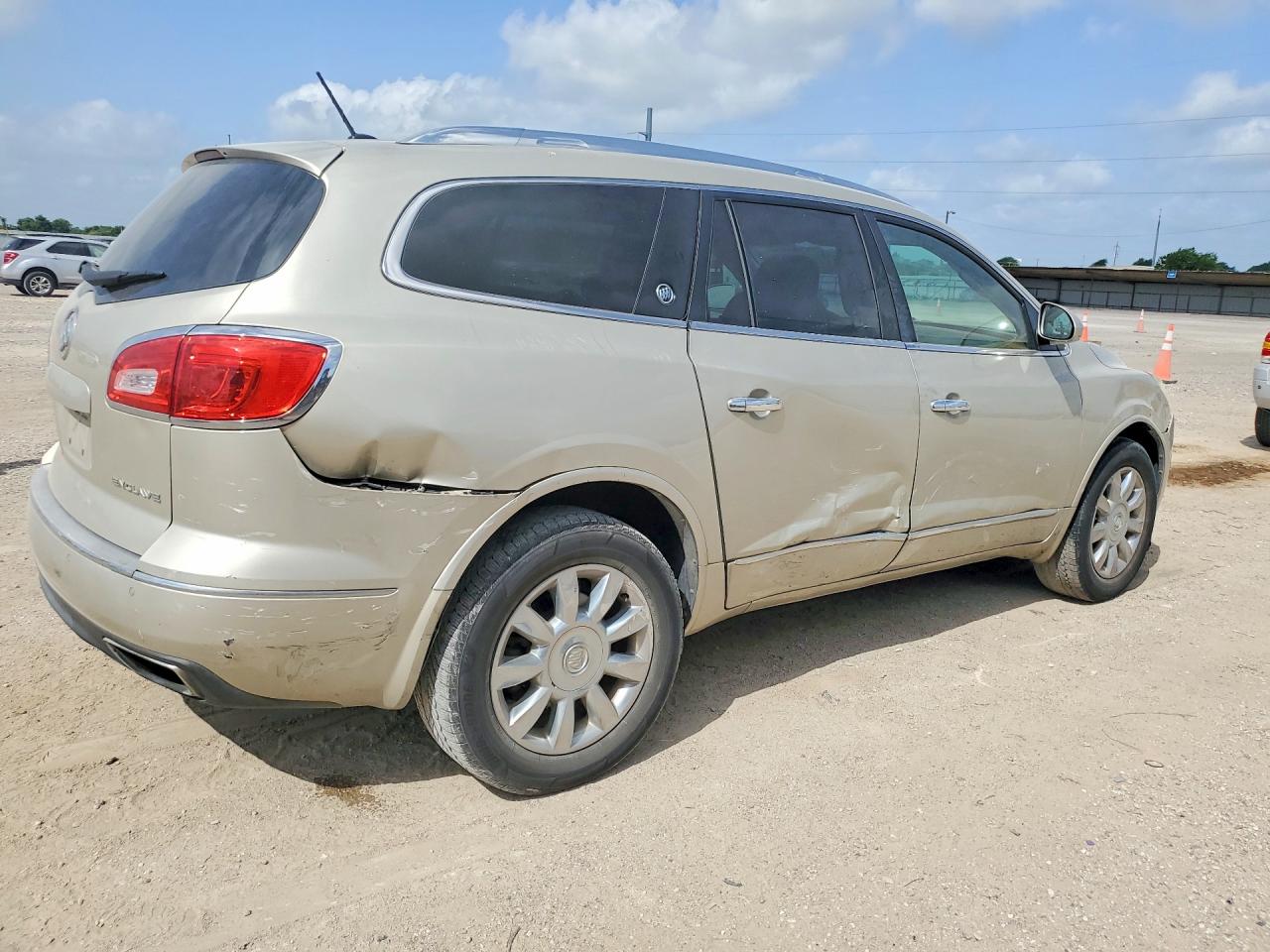2013 Buick Enclave Silver vin: 5GAKRCKD5DJ129000
