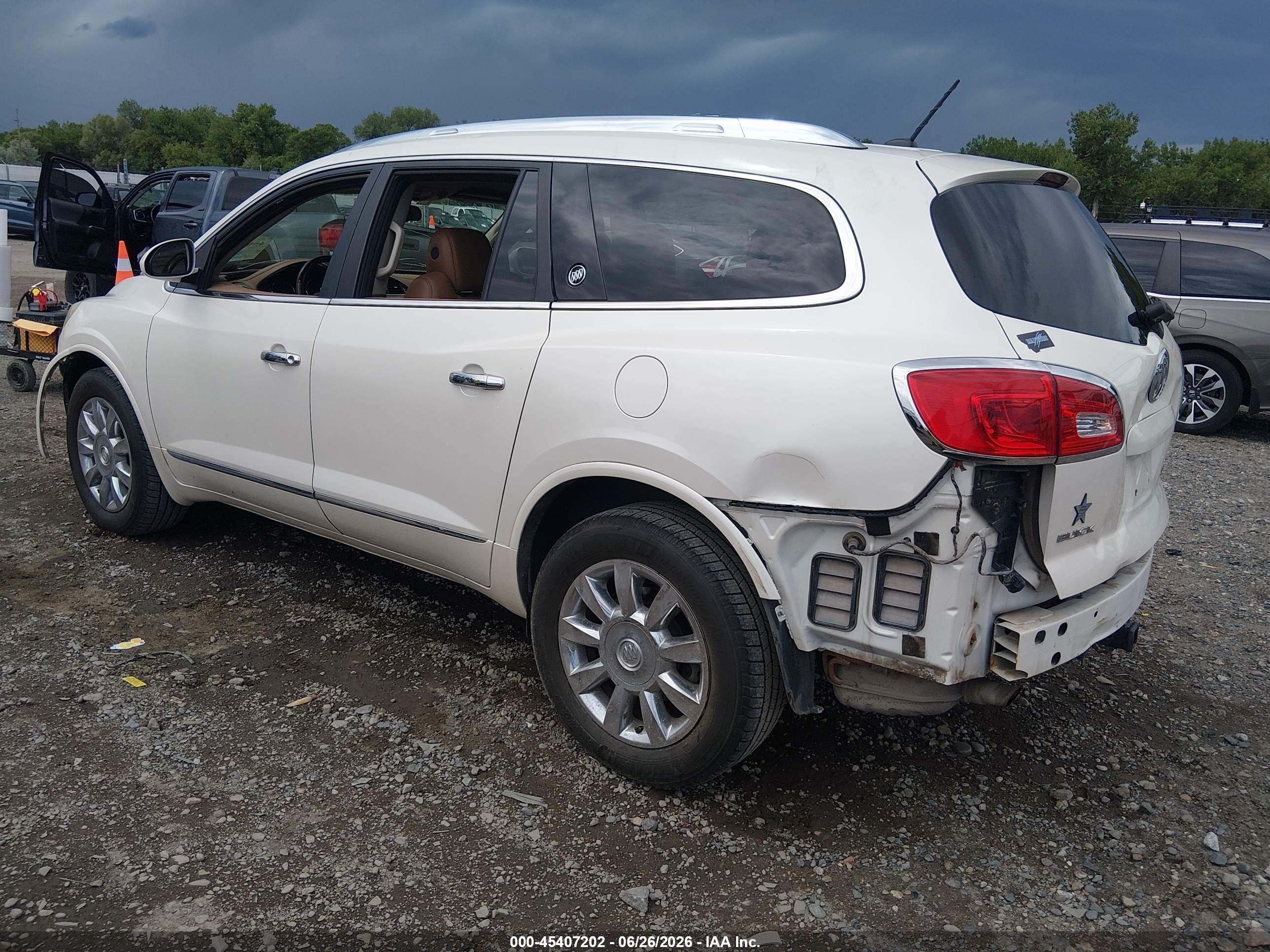 2015 Buick Enclave Premium Белый vin: 5GAKRCKD5FJ168530
