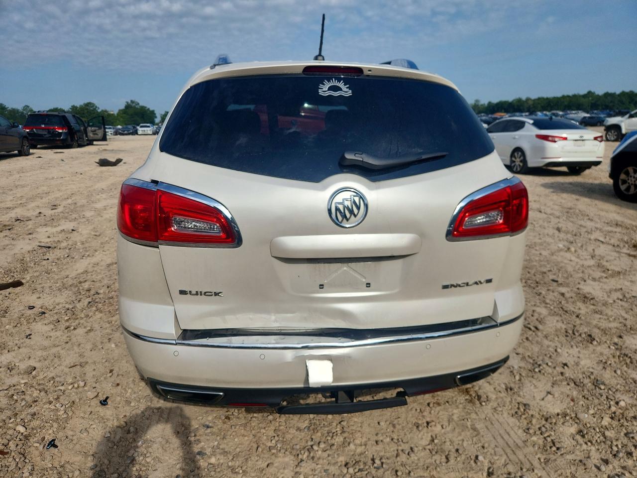2015 Buick Enclave White vin: 5GAKRCKD5FJ332102