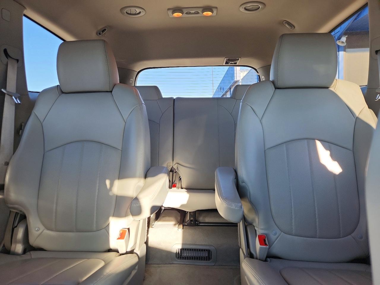2015 Buick Enclave White vin: 5GAKRCKD6FJ110796