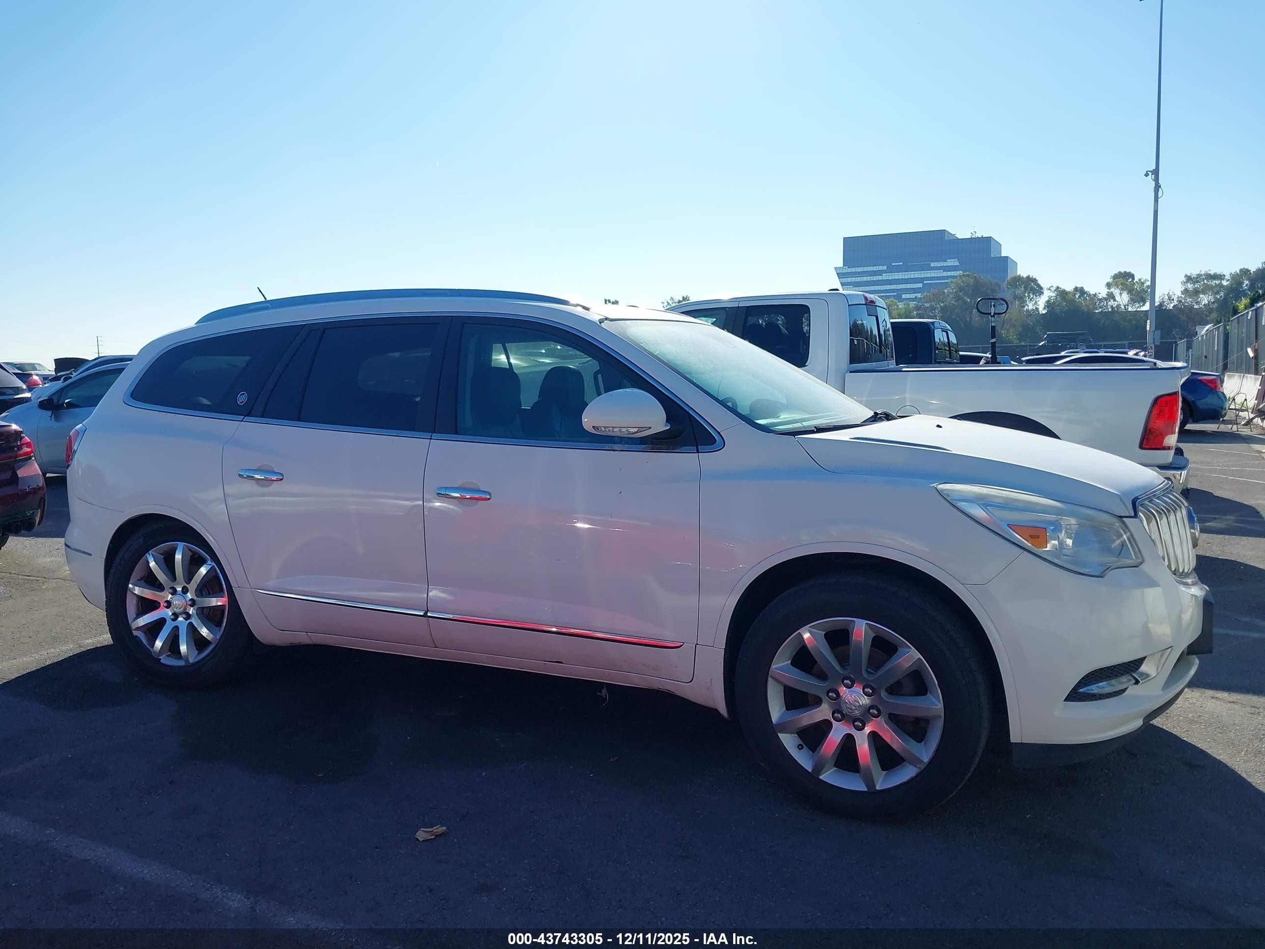 2015 Buick Enclave Premium White vin: 5GAKRCKD6FJ244160