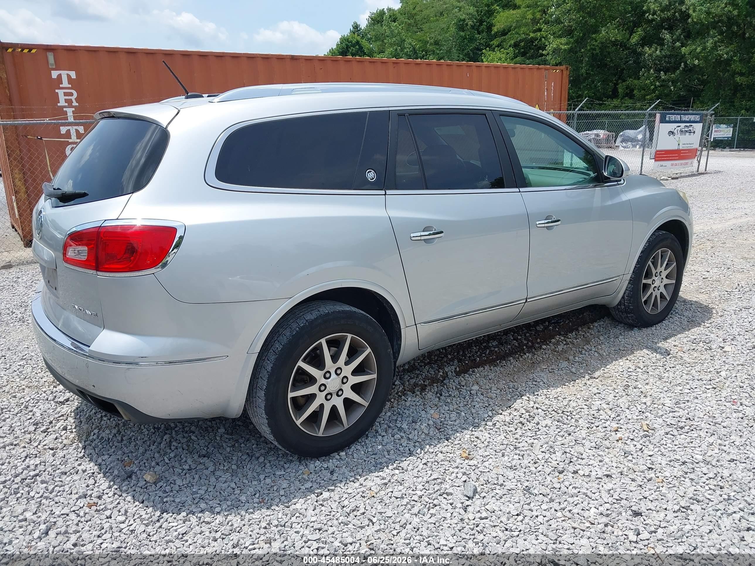 2013 Buick Enclave Leather Silver vin: 5GAKRCKD7DJ107158