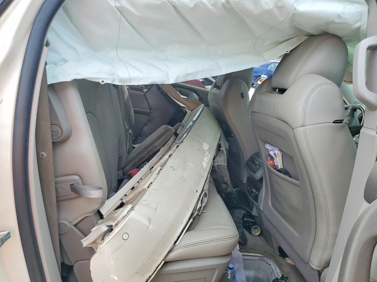 2014 Buick Enclave Белый vin: 5GAKRCKD7EJ132126