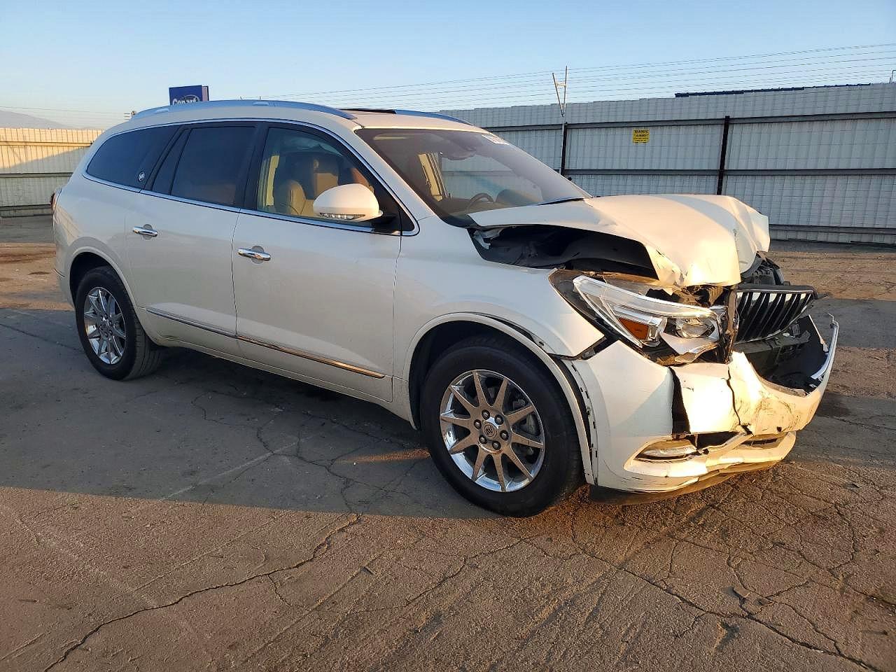 2015 Buick Enclave Cream vin: 5GAKRCKD7FJ228419