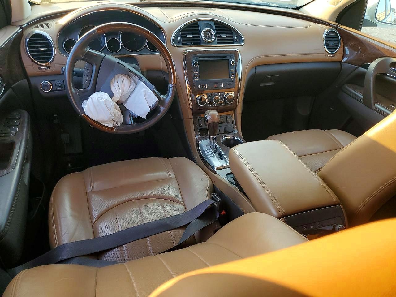 2015 Buick Enclave Cream vin: 5GAKRCKD7FJ228419