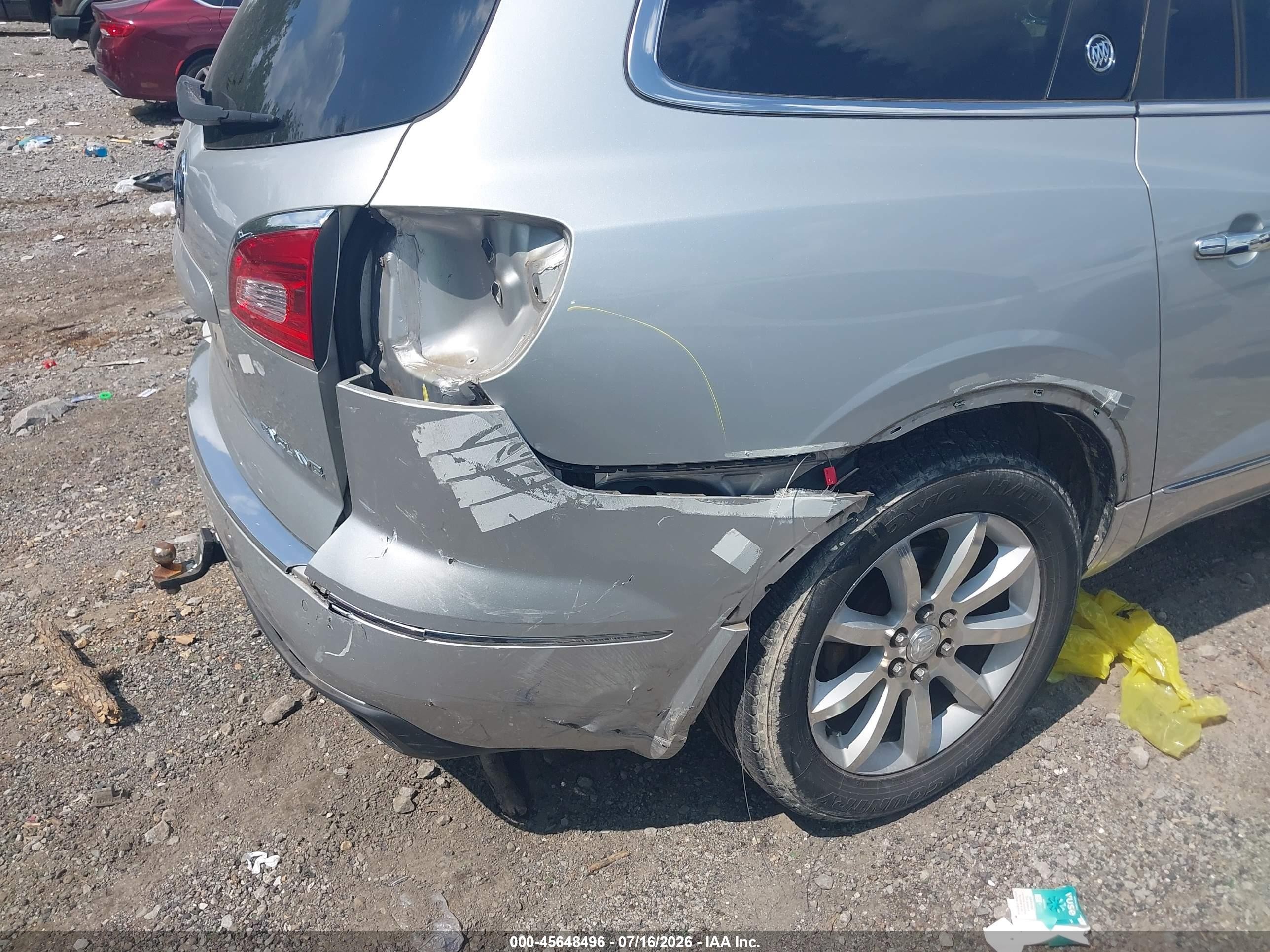 2015 Buick Enclave Premium Silver vin: 5GAKRCKD7FJ355316