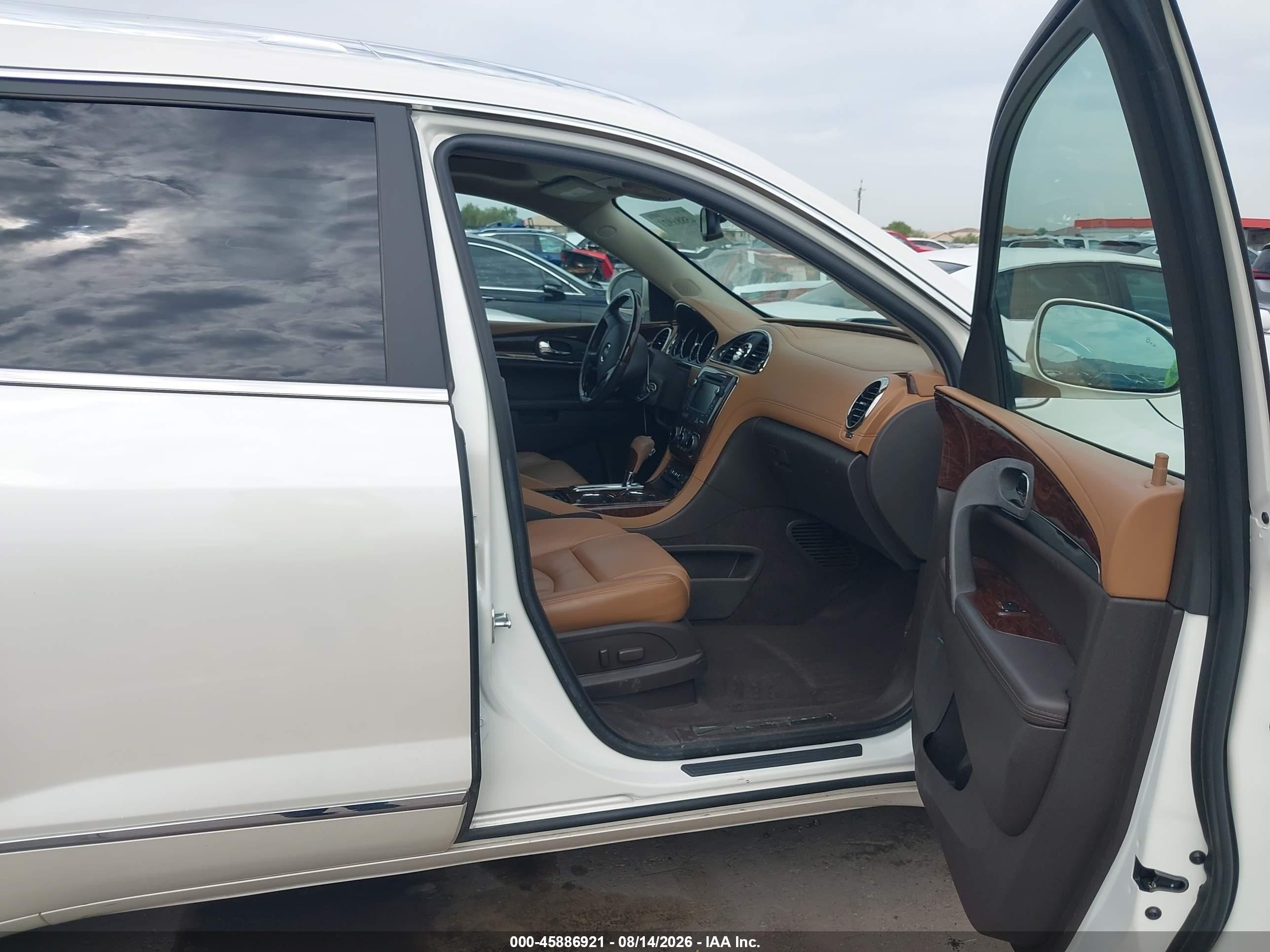 2014 Buick Enclave Premium Белый vin: 5GAKRCKD8EJ357722