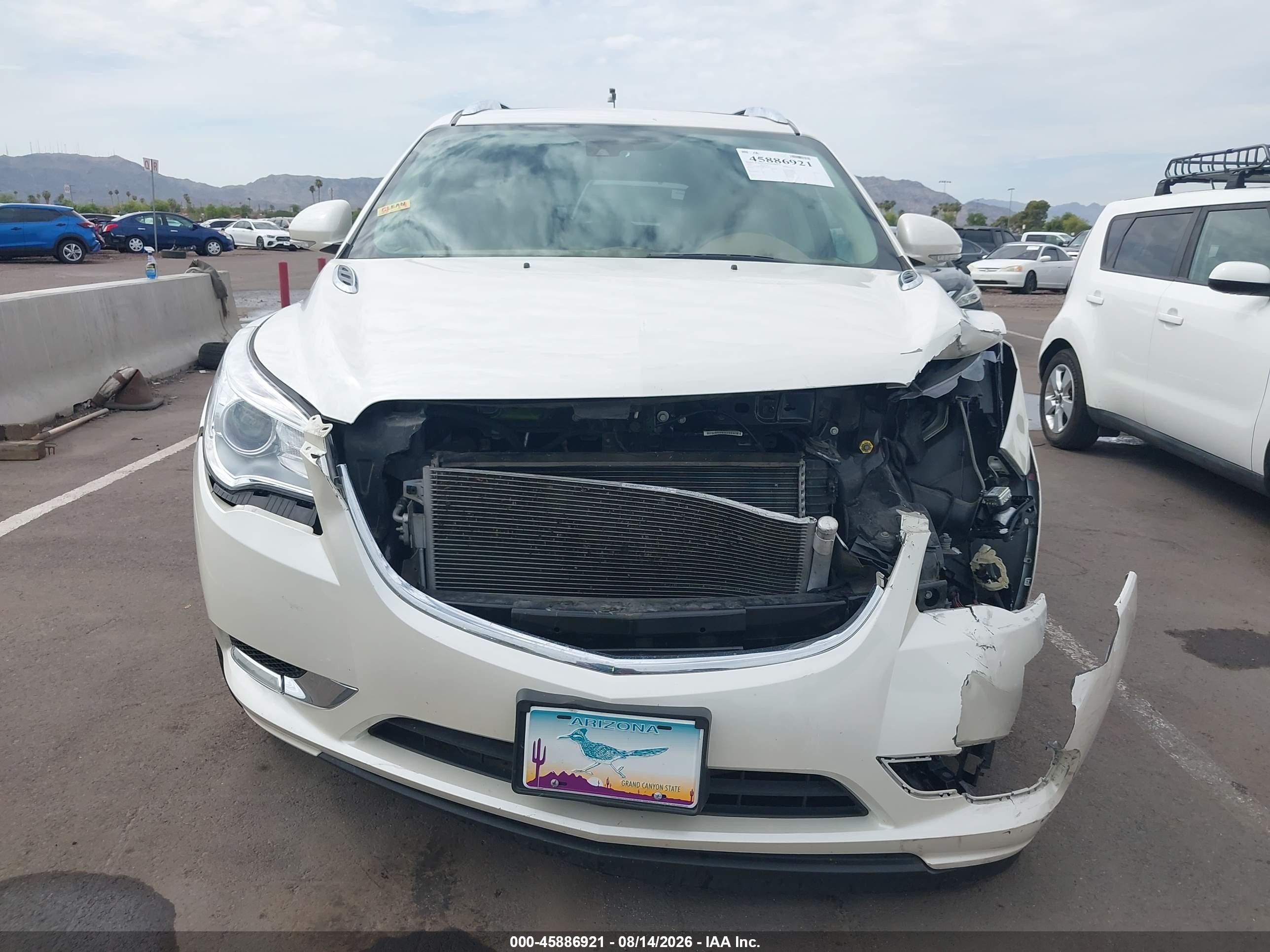 2014 Buick Enclave Premium Белый vin: 5GAKRCKD8EJ357722