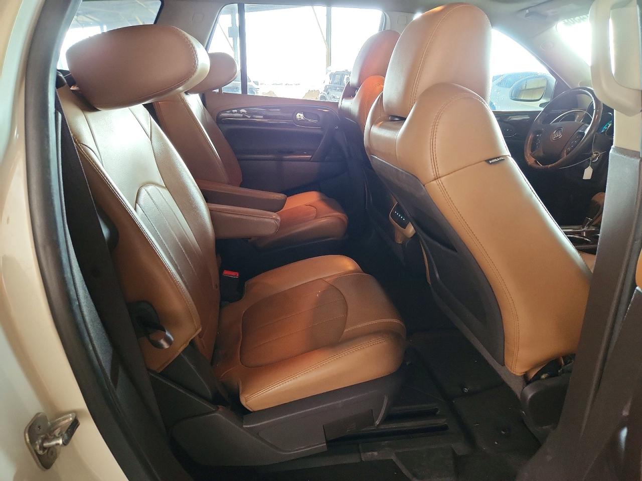 2015 Buick Enclave White vin: 5GAKRCKD8FJ146781