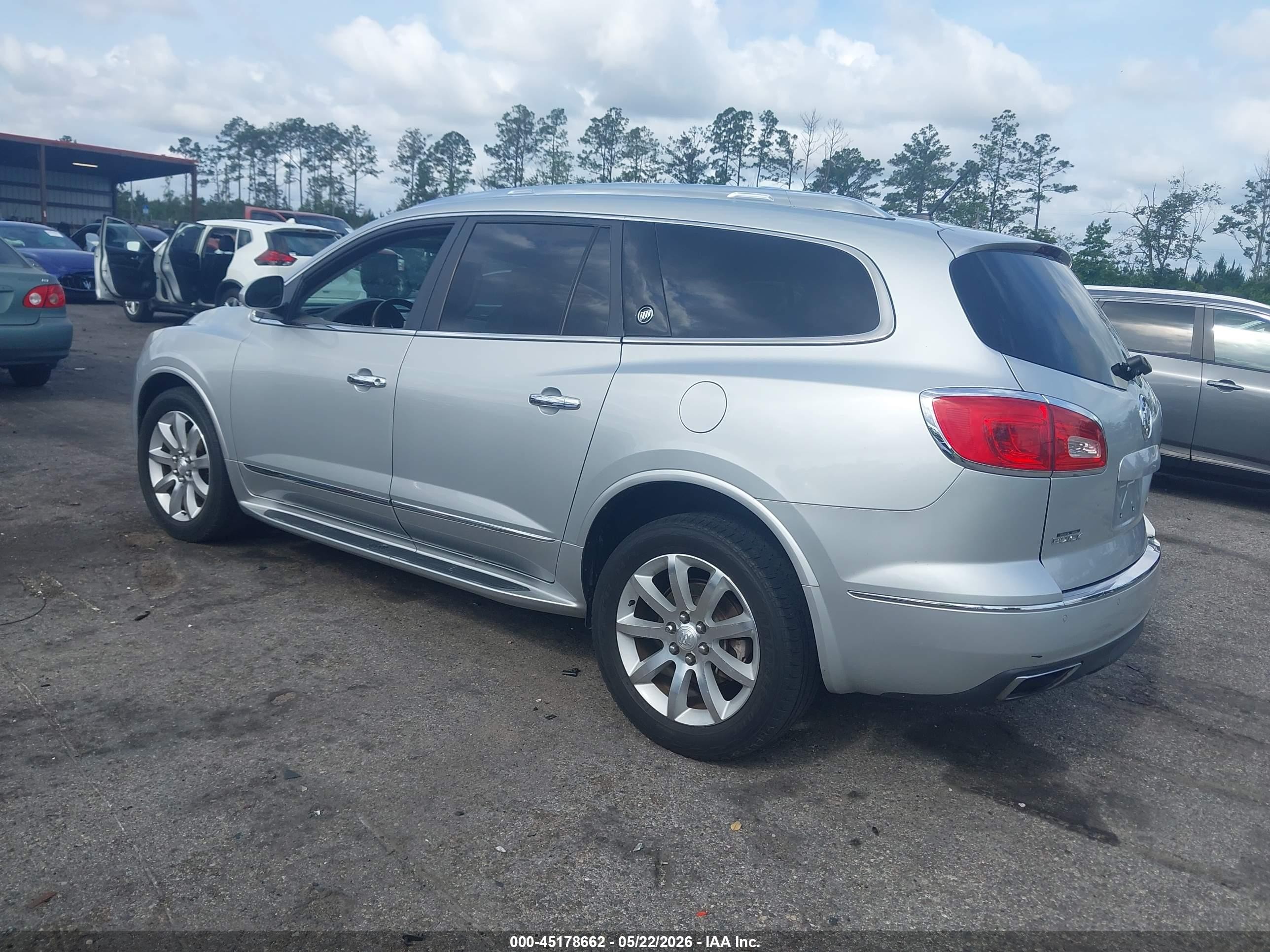 2015 Buick Enclave Premium Серебряный vin: 5GAKRCKD8FJ309381