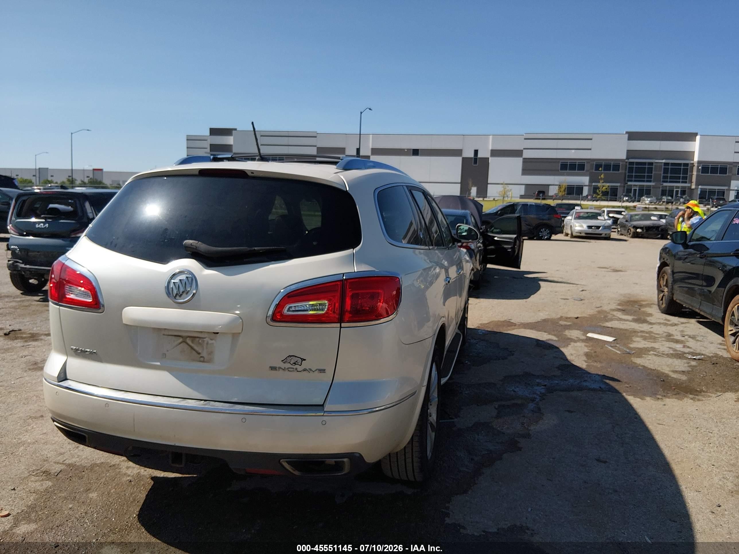 2015 Buick Enclave Premium White vin: 5GAKRCKD8FJ321966