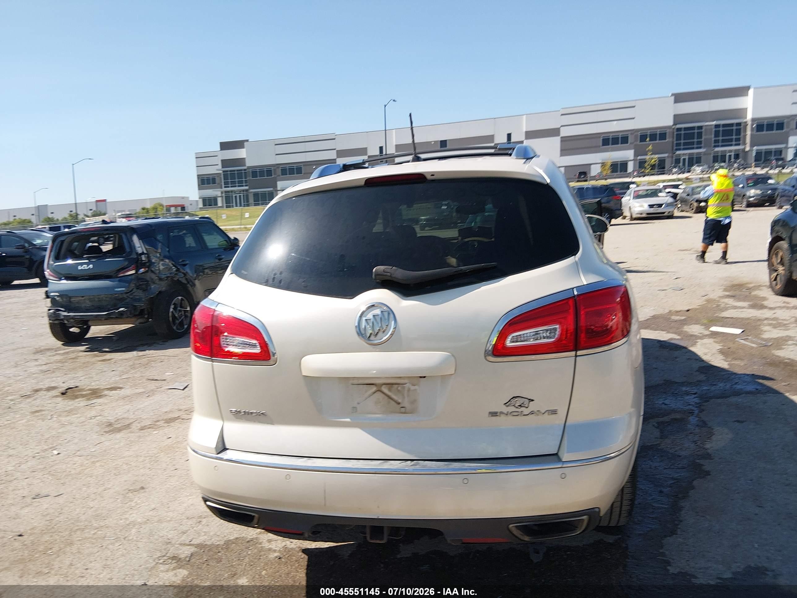 2015 Buick Enclave Premium White vin: 5GAKRCKD8FJ321966