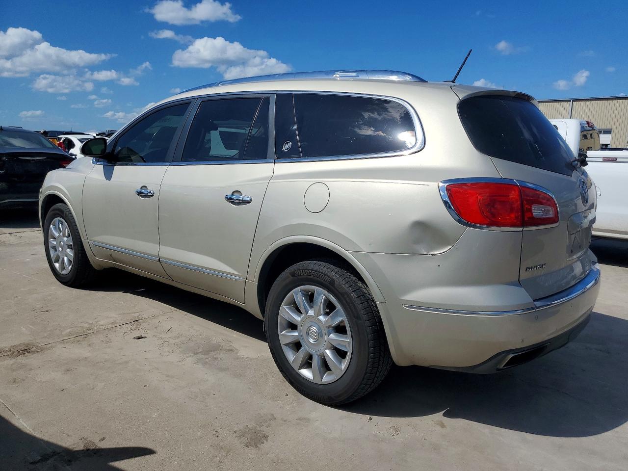 2015 Buick Enclave Gold vin: 5GAKRCKD9FJ356578