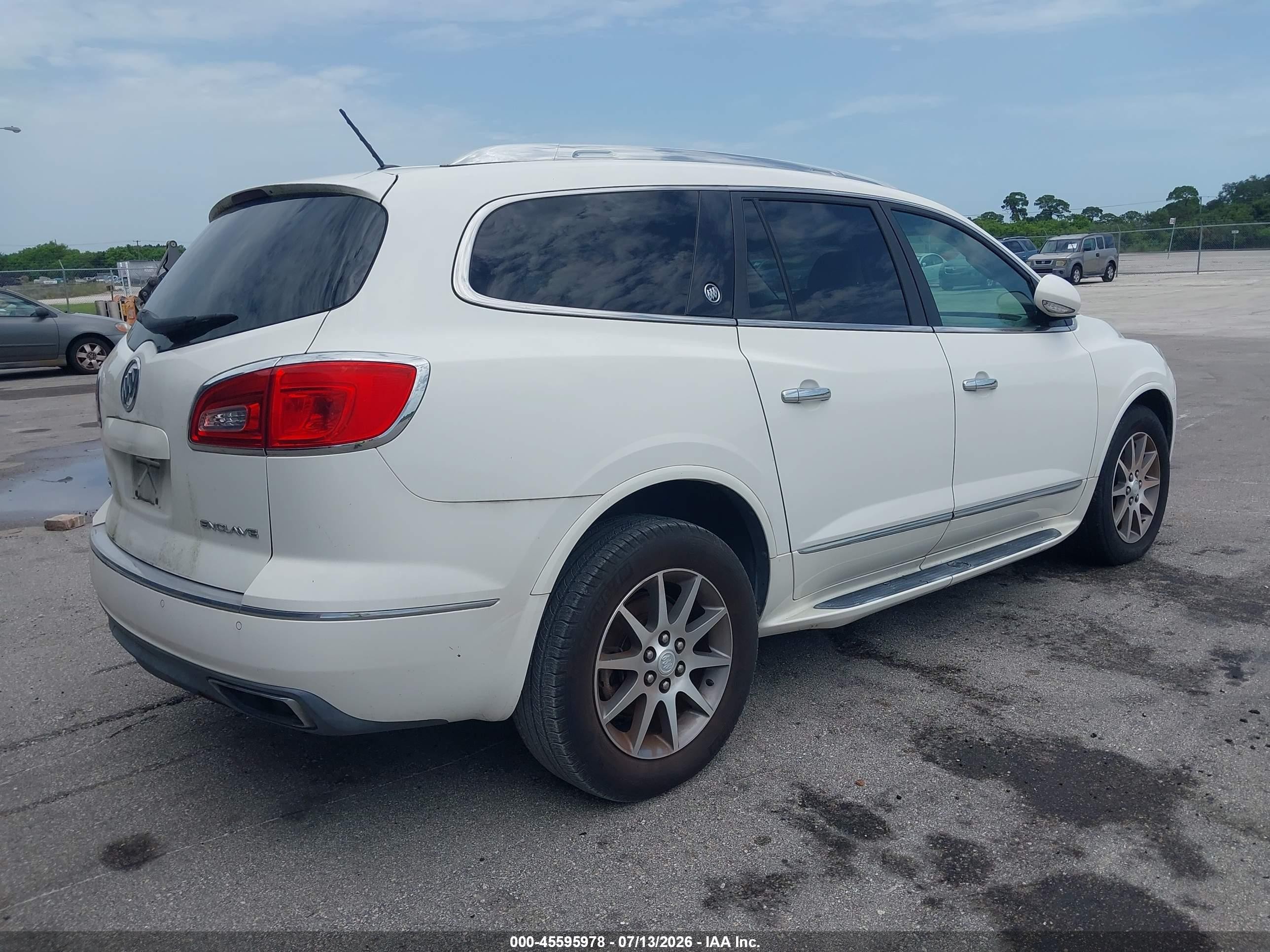 2013 Buick Enclave Leather Белый vin: 5GAKRCKDXDJ216634