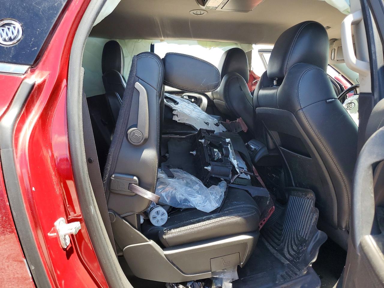 2014 Buick Enclave Red vin: 5GAKRCKDXEJ280013