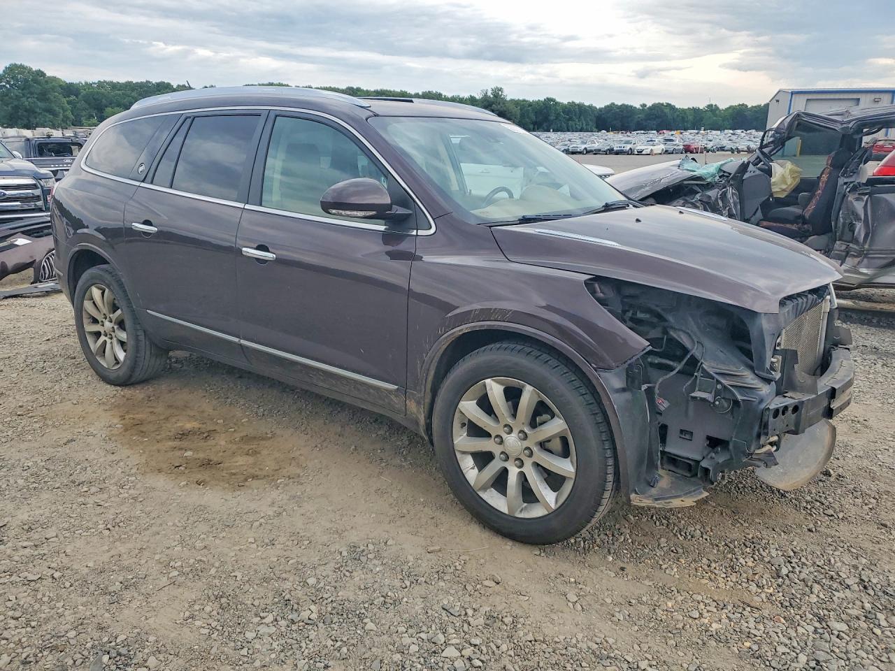 2015 Buick Enclave Brown vin: 5GAKRCKDXFJ103771
