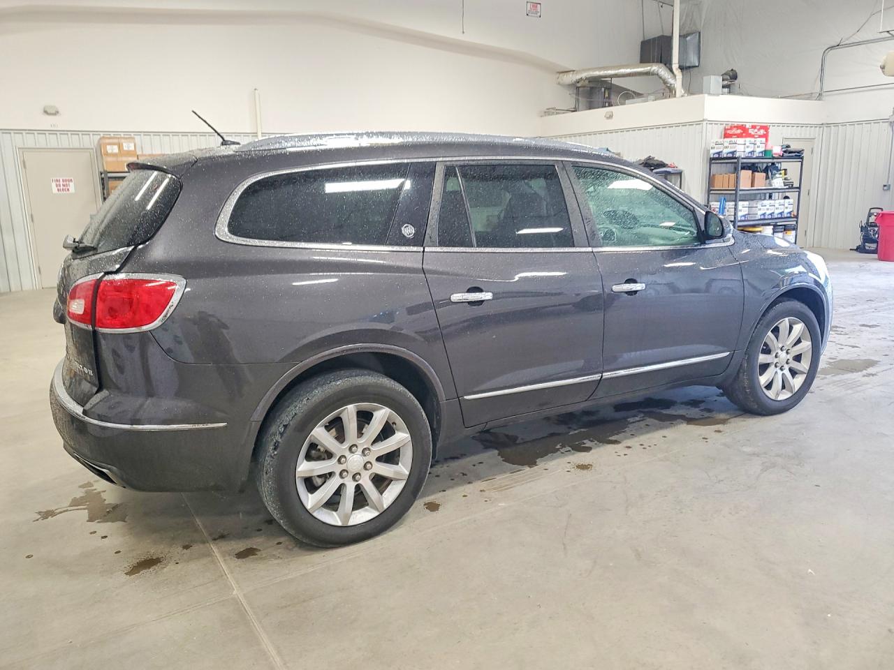 2015 Buick Enclave Brown vin: 5GAKRCKDXFJ245098